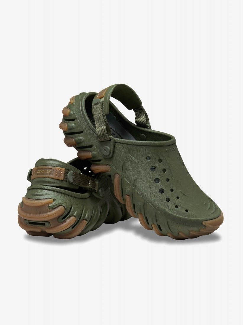 Sandálias Crocs Echo Gum RO Clog Verdes e Camel Sandálias Crocs Echo Gum RO Clog Verdes e Camel