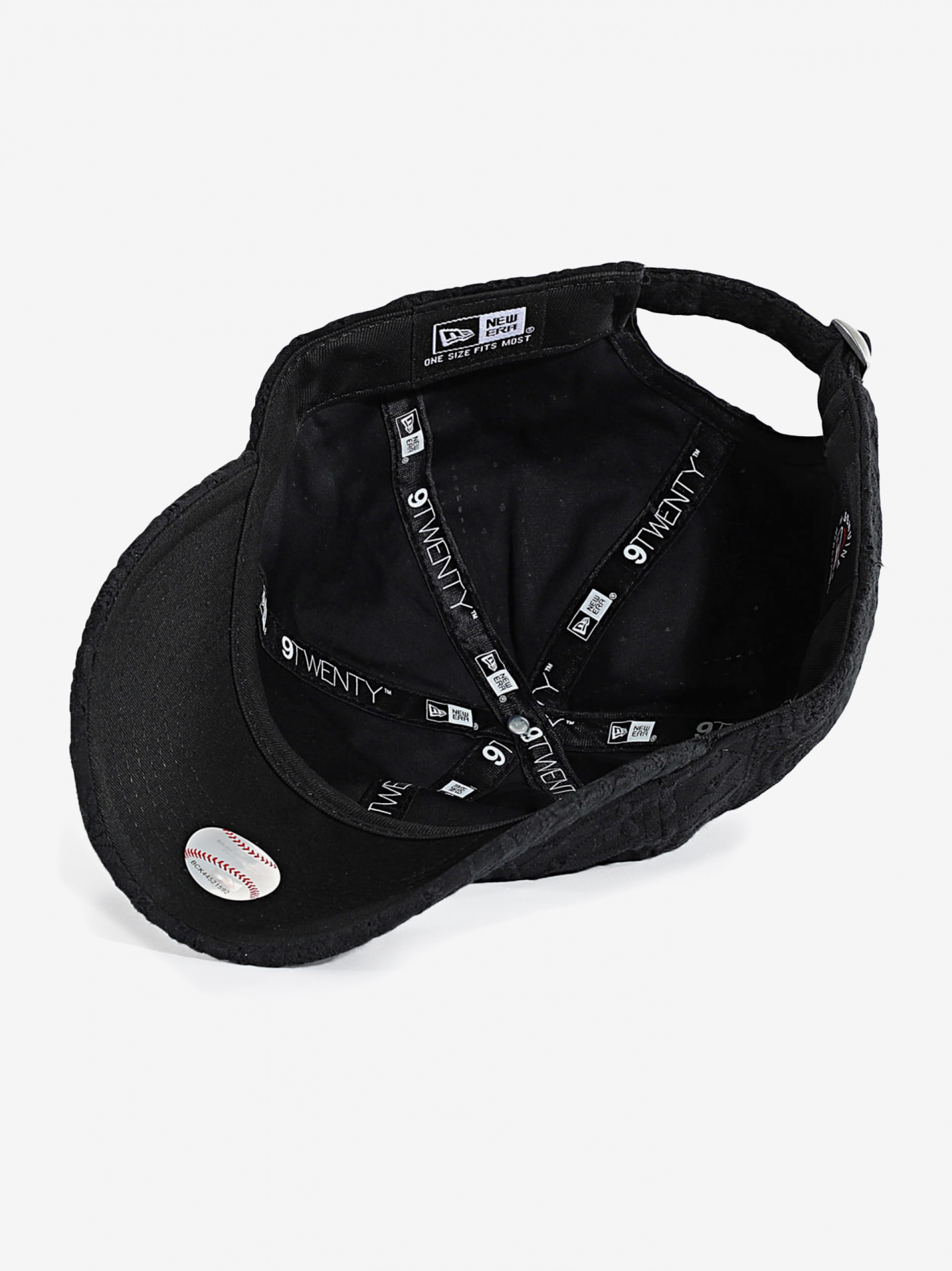 Boné New Era New York Yankees Broderie 9TWENTY Preto Para Mulher