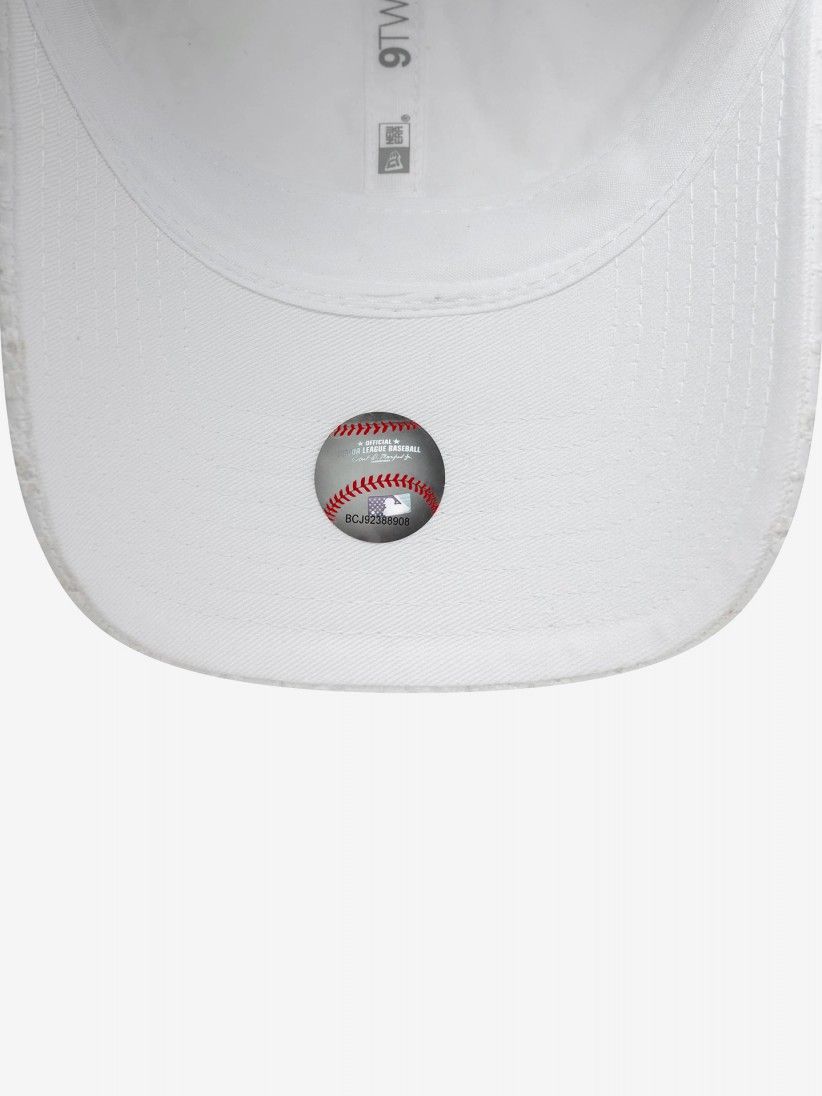 Gorra New Era New York Yankees Broderie 9TWENTY Blanca Para Mujer Gorra New Era New York Yankees Broderie 9TWENTY Blanca Para Mujer