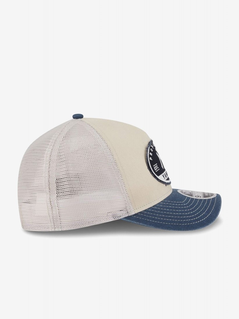 New Era New York Yankees 9FORTY M-Crown A-Frame Fray Beige and Blue Cap New Era New York Yankees 9FORTY M-Crown A-Frame Fray Beige and Blue Cap