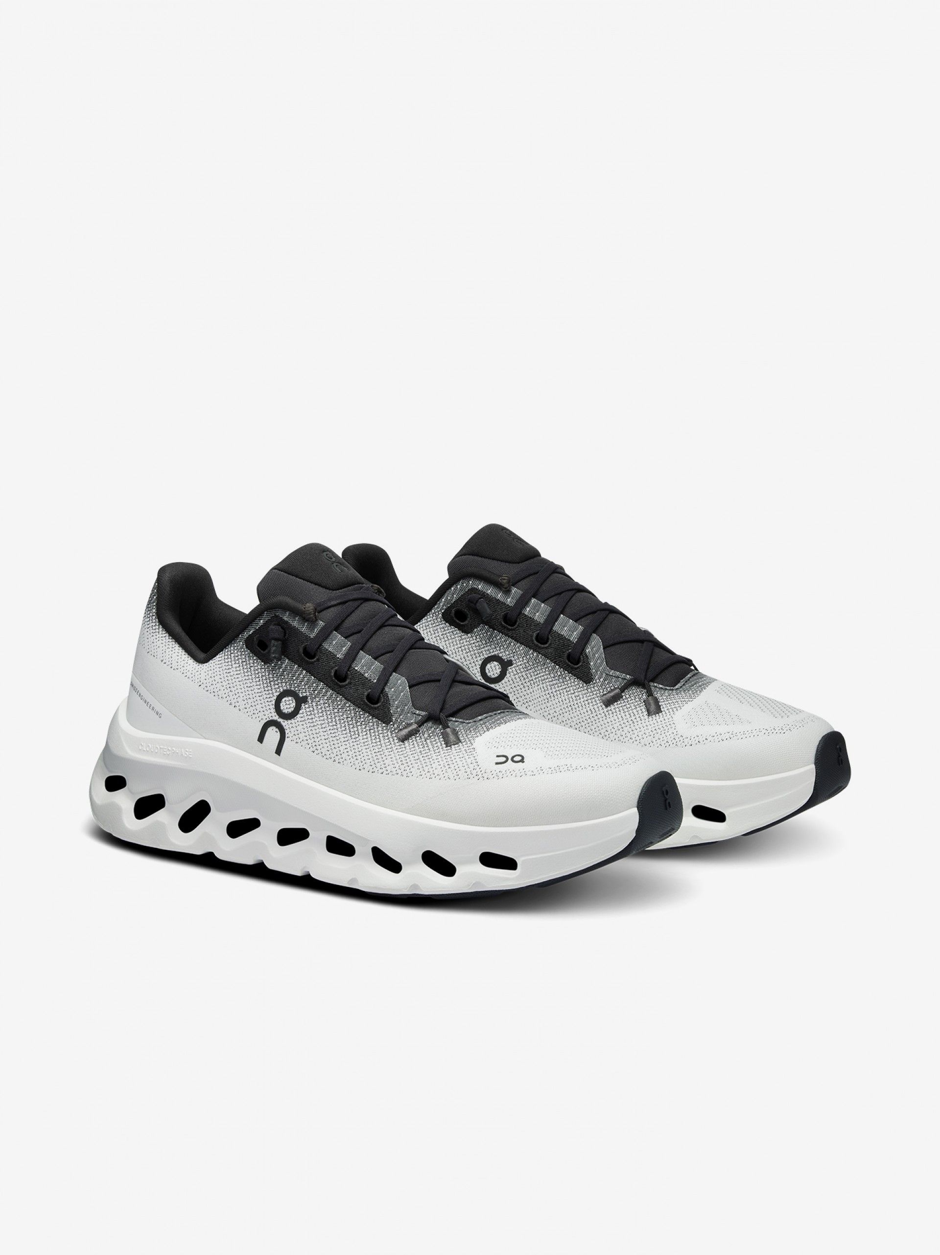 Zapatillas On Running Cloudtilt Negras y Grises W