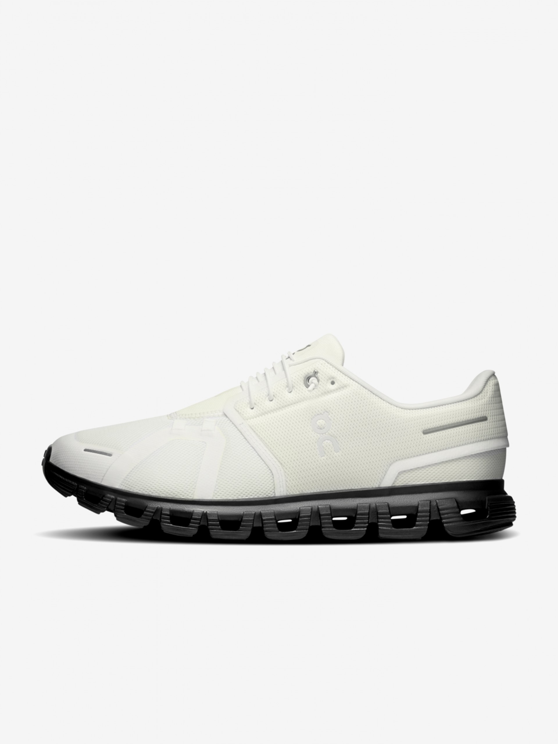 Zapatillas On Running Cloud 6 Blancas y Negras