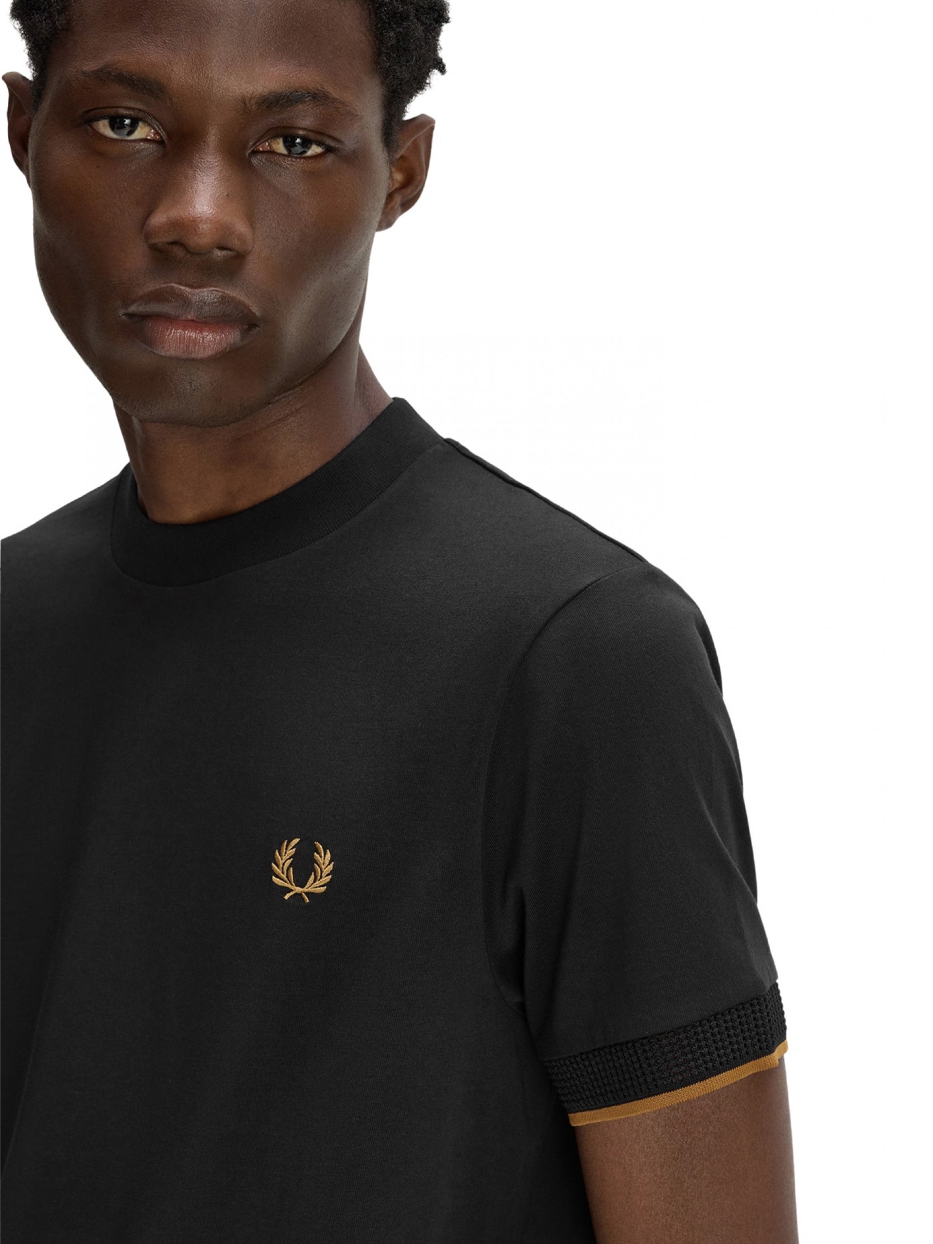T-shirt Fred Perry Mesh Cuff Preta e Camel