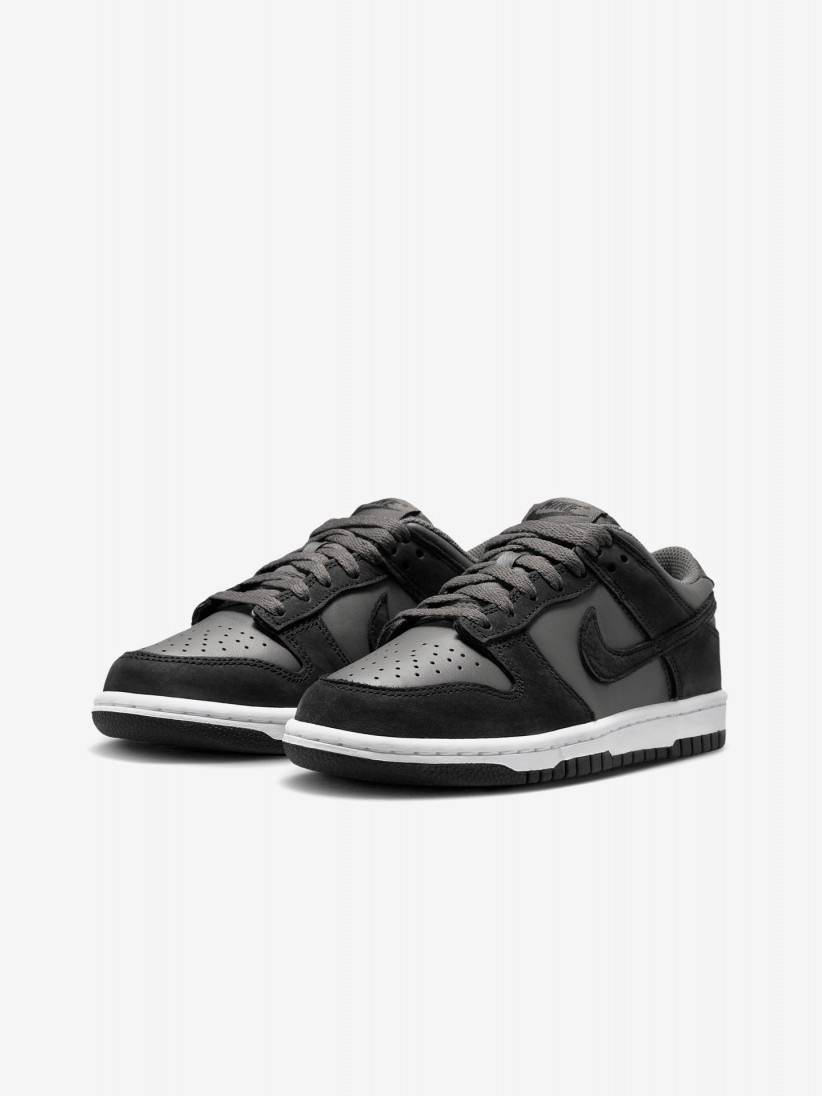 Nike Dunk Low SE Grey and Black Junior Sneakers Nike Dunk Low SE Grey and Black Junior Sneakers