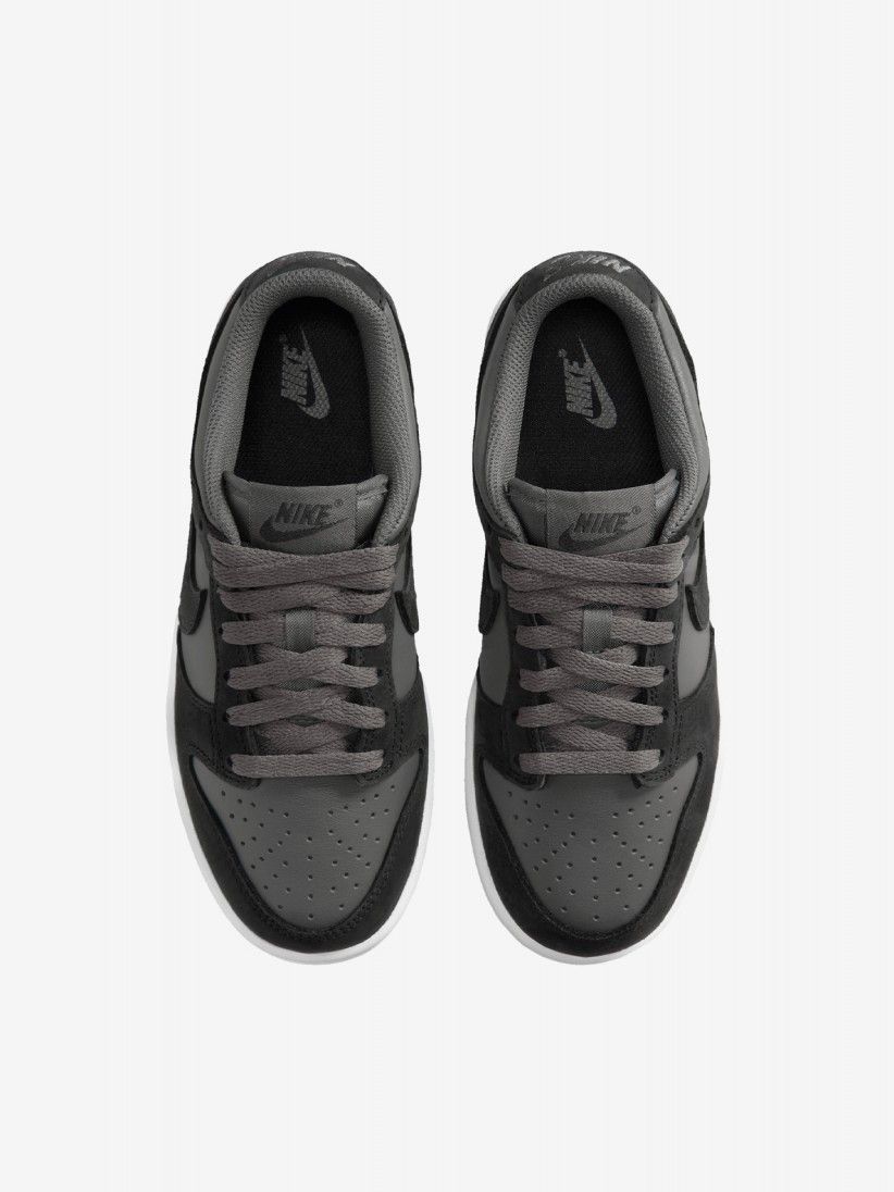 Nike Dunk Low SE Grey and Black Junior Sneakers Nike Dunk Low SE Grey and Black Junior Sneakers
