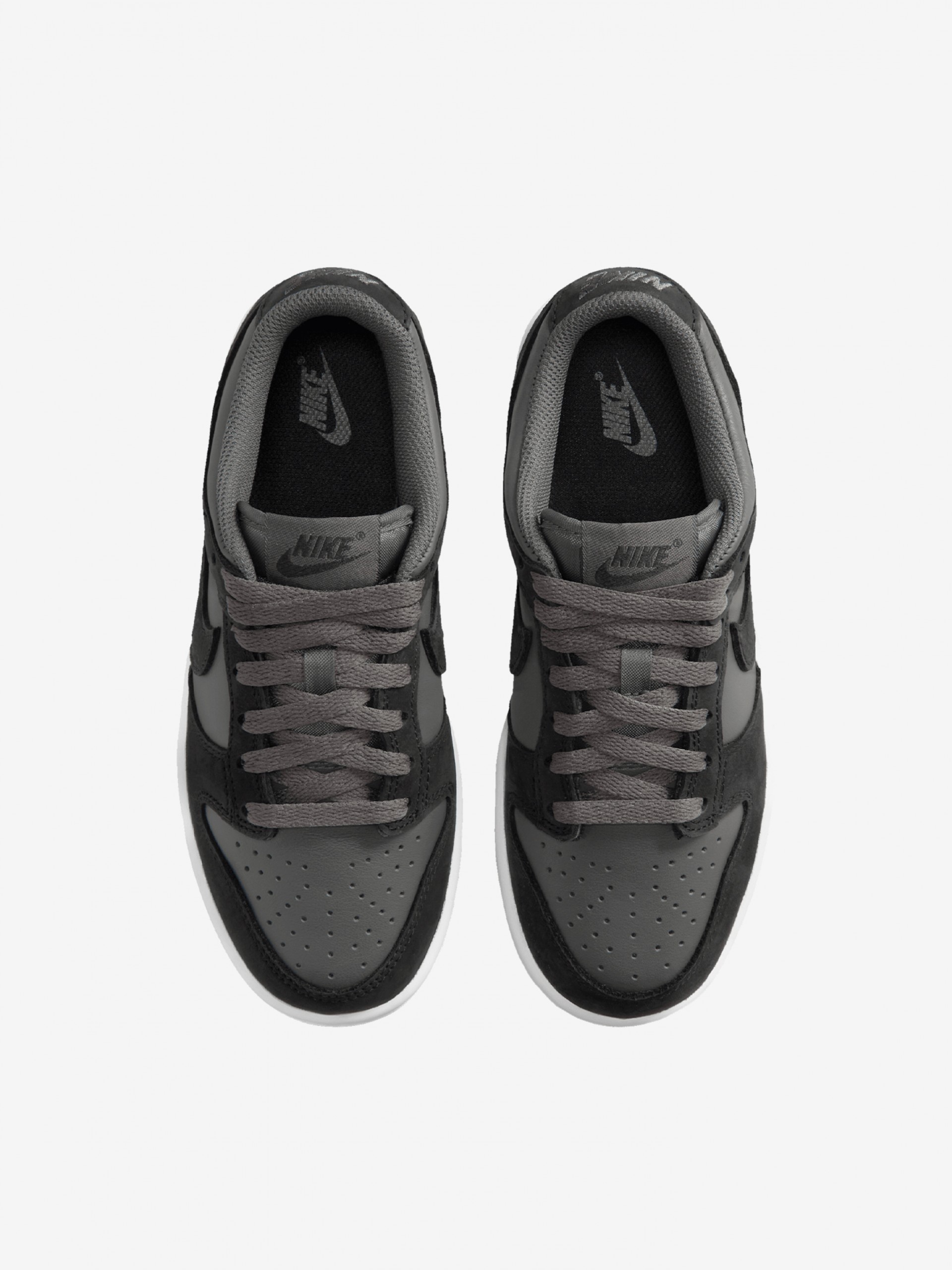 Nike Dunk Low SE Grey and Black Junior Sneakers