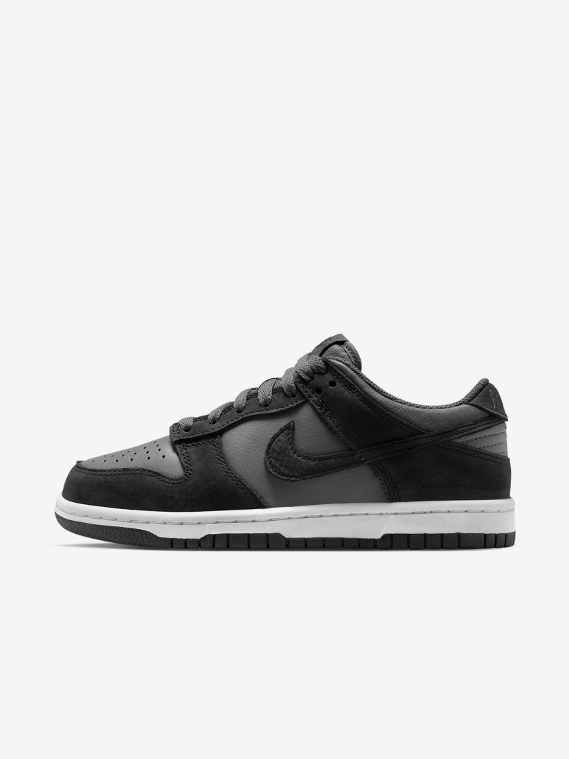 Nike Dunk Low SE Grey and Black Junior Sneakers Nike Dunk Low SE Grey and Black Junior Sneakers
