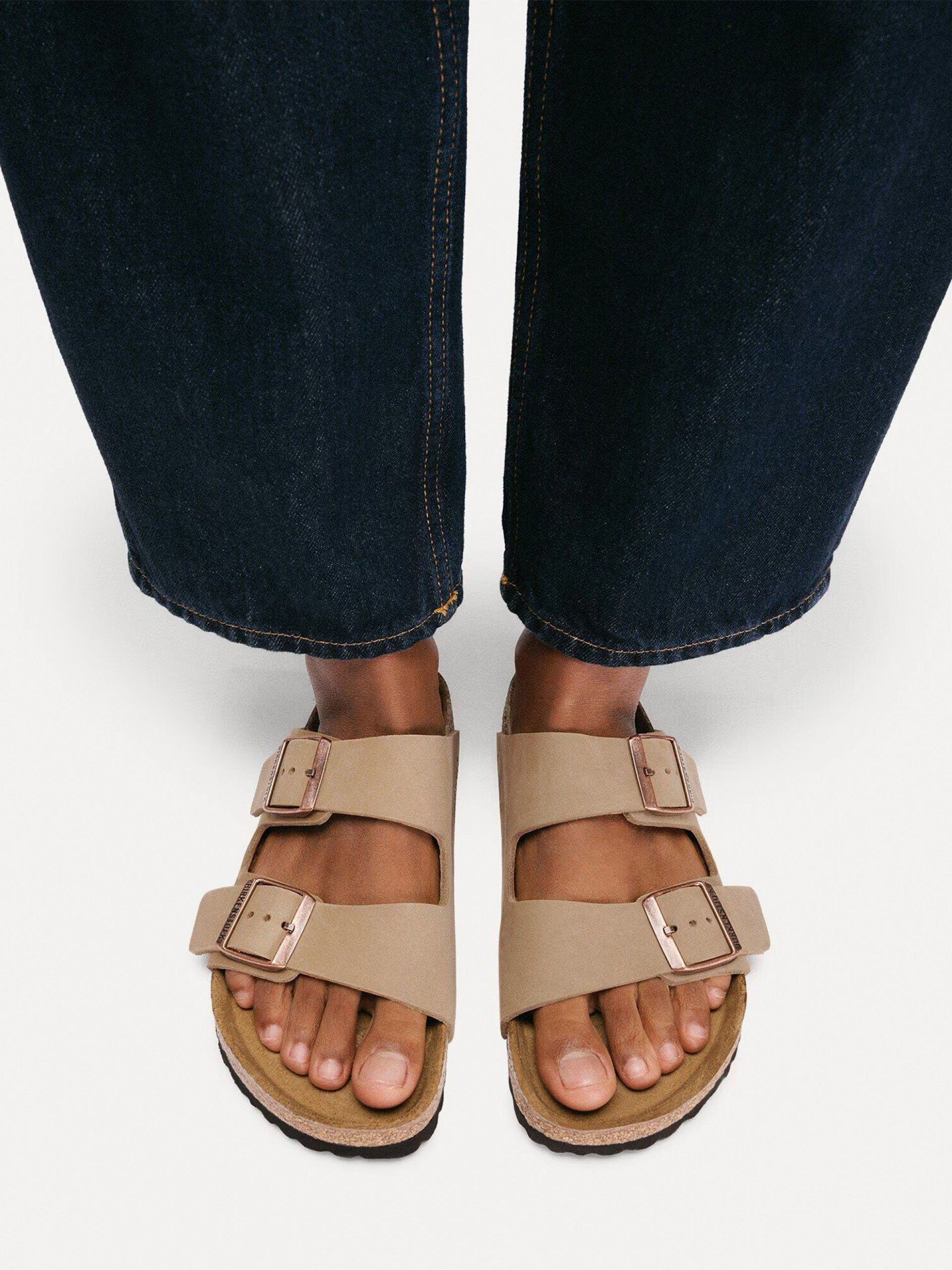 Chinelos Birkenstock Arizona Oiled Leather Bege