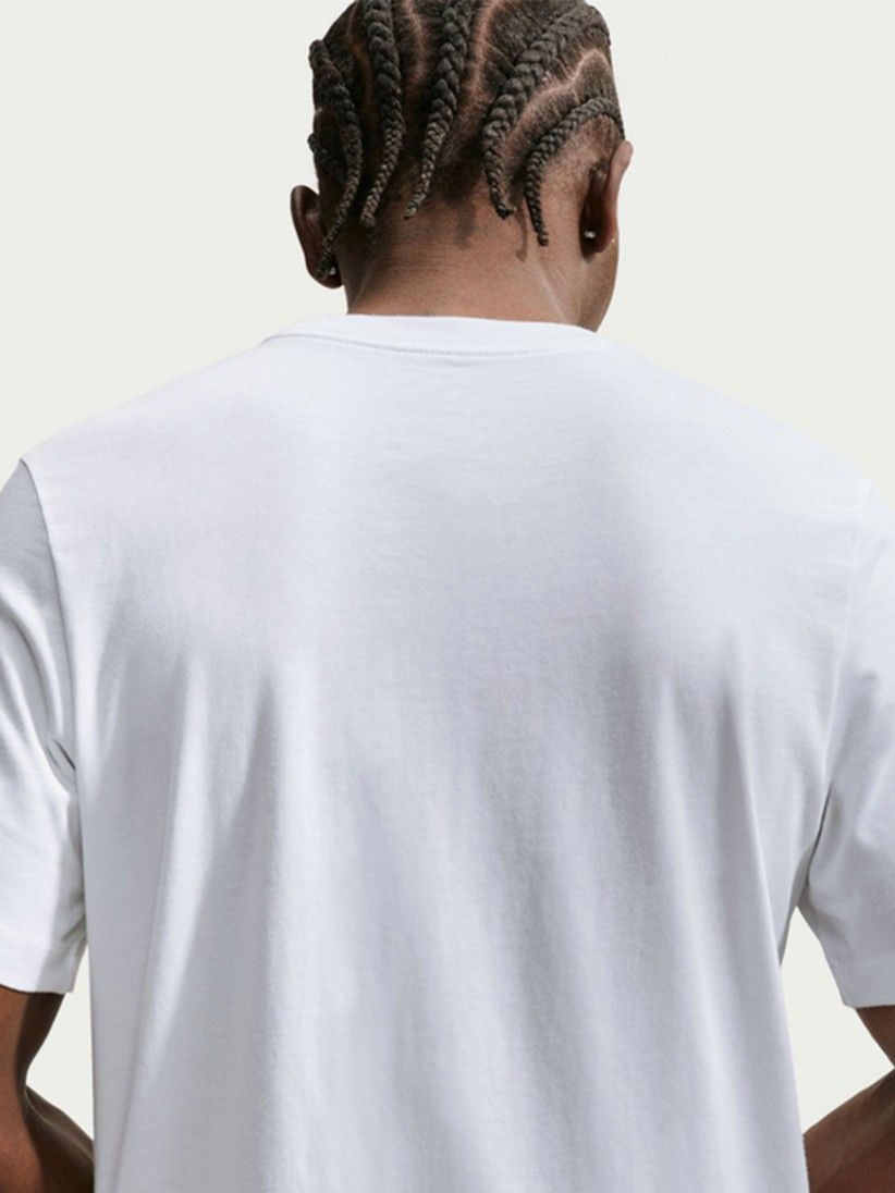 T-shirt Nike Sportswear Club Branca Para Homem T-shirt Nike Sportswear Club Branca Para Homem