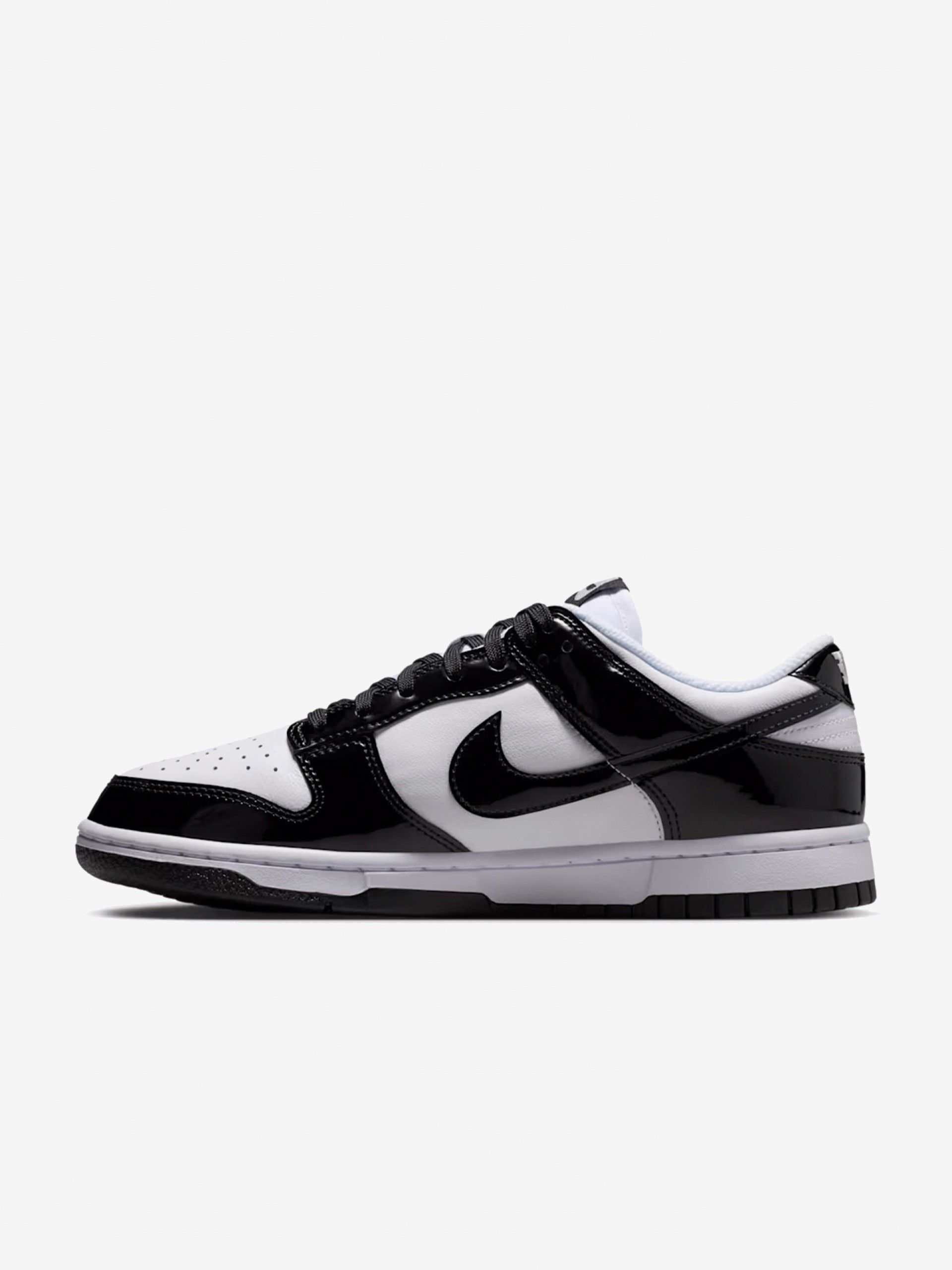 Zapatillas Nike Dunk Low SE Negras y Blancas Para Mujer