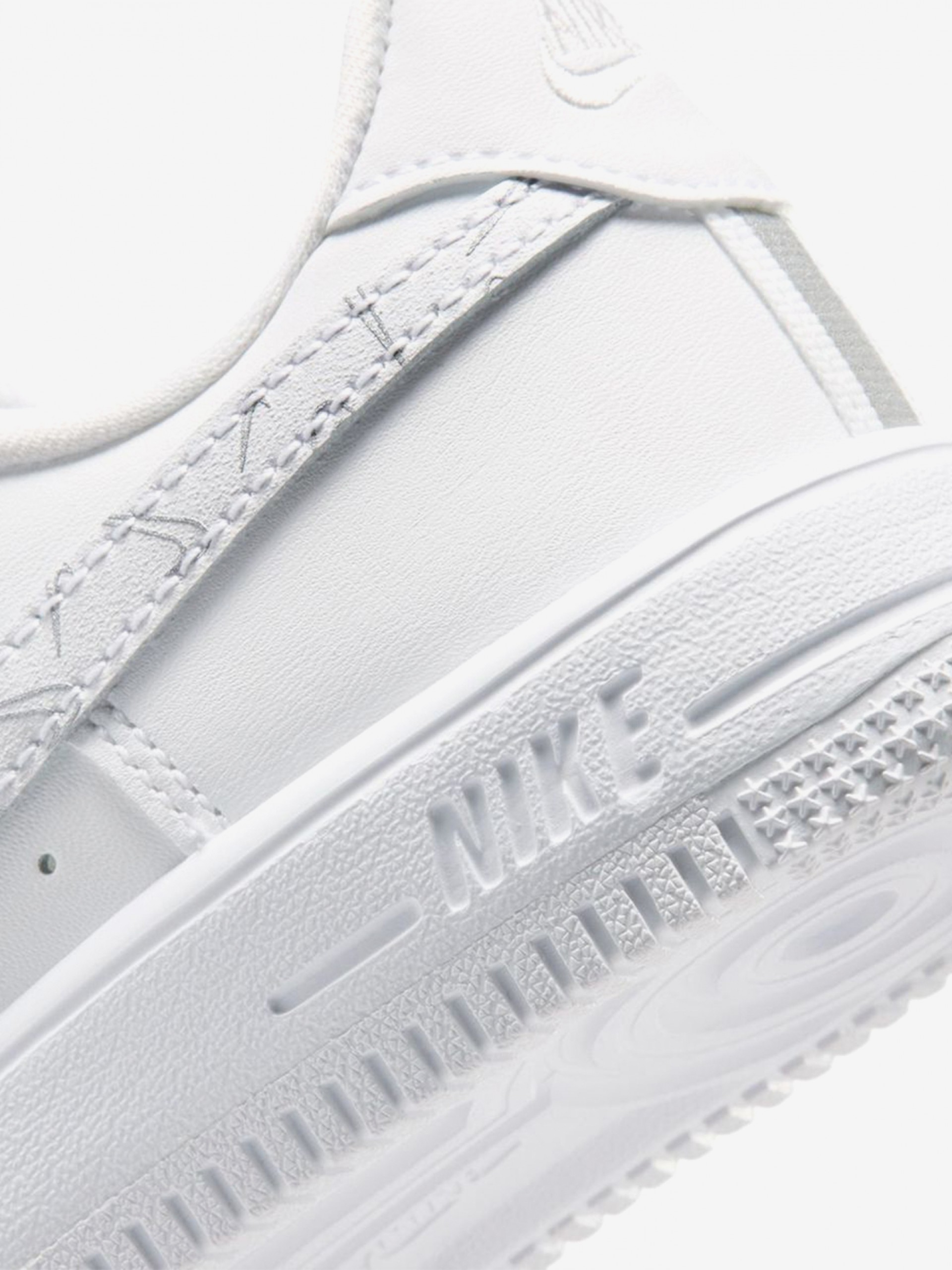 Sapatilhas Nike Force 1 Low Brancas Para Criança