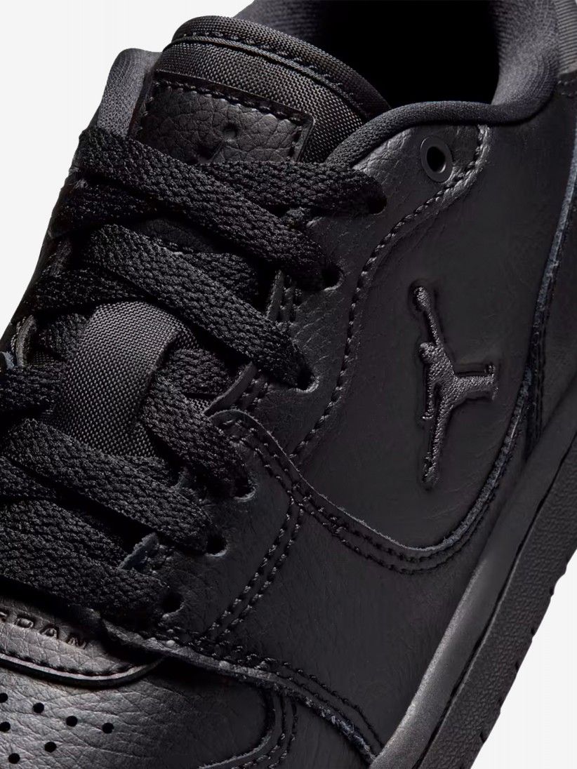 Nike Jordan Court Connect Low Black Junior Sneakers