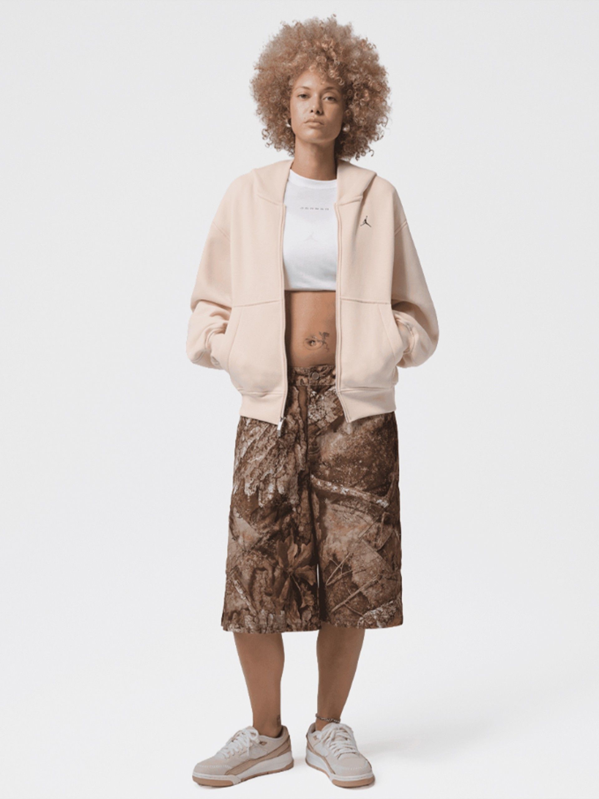 Chaqueta con Capucha Nike Jordan Brooklyn Oversized Beige Para Mujer