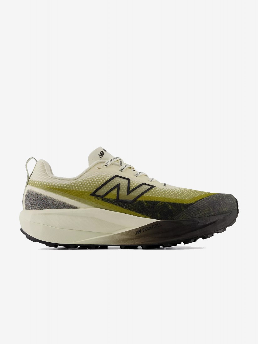 New Balance FuelCell SuperComp v2 Beige and Green Trail Trainers For Men New Balance FuelCell SuperComp v2 Beige and Green Trail Trainers For Men