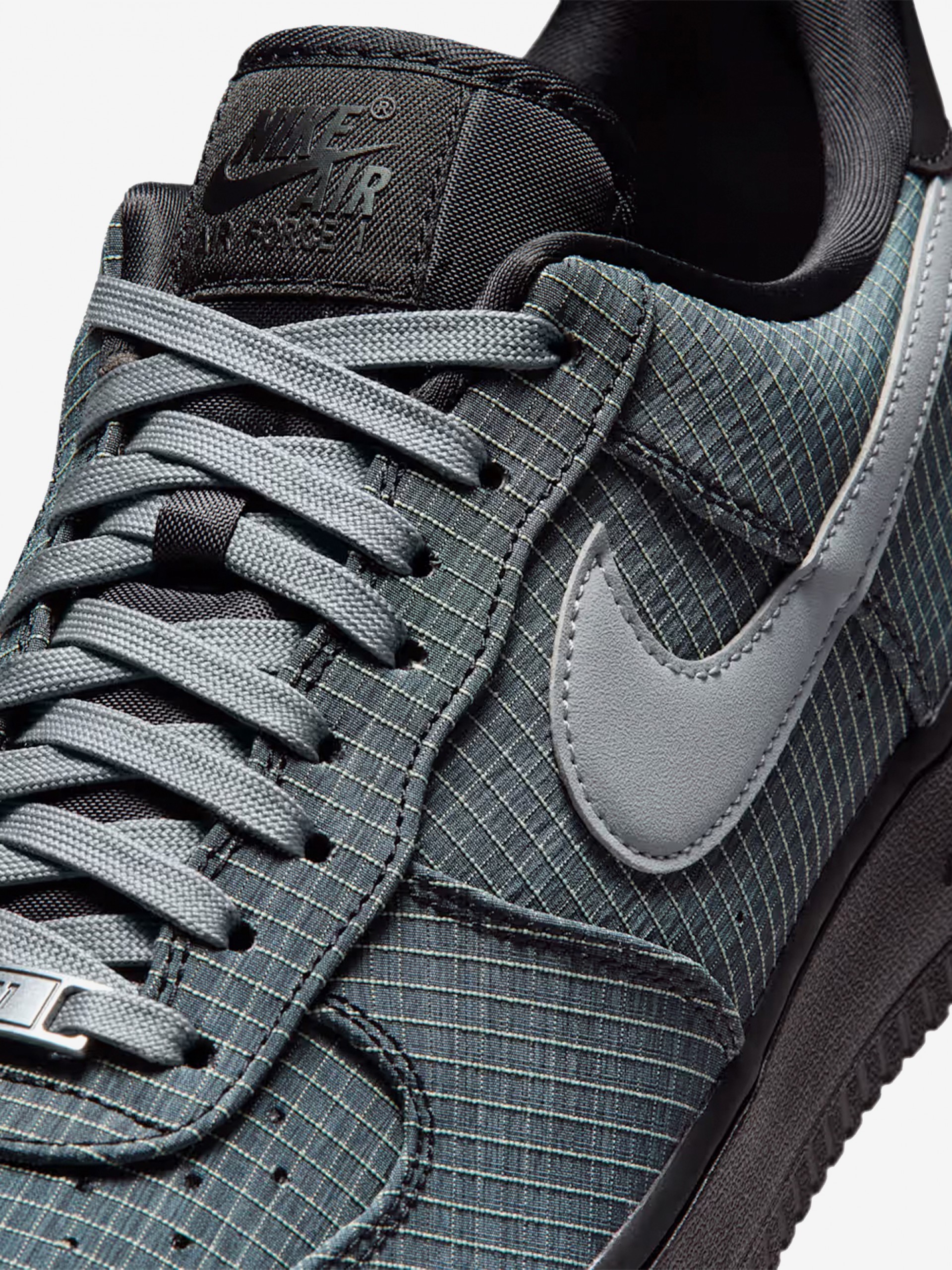Sapatilhas Nike Air Force 1 07 LX Vibram Cinzentas Para Homem