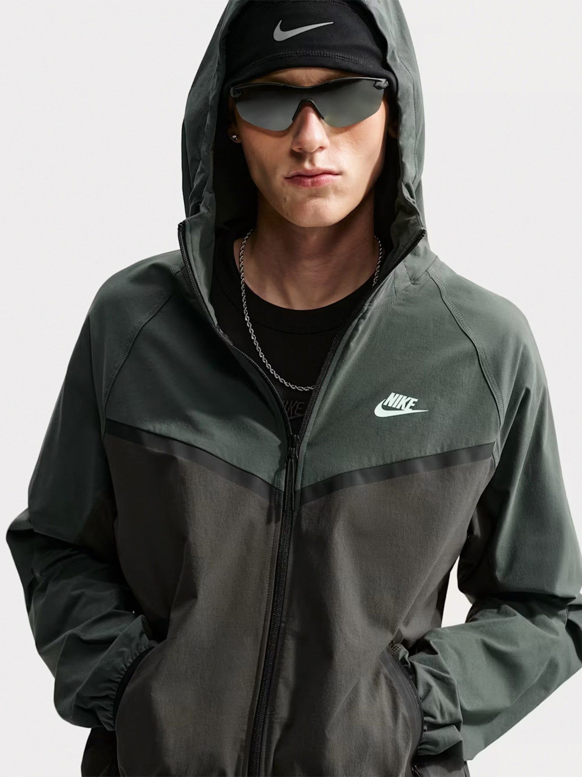 Nike Tech Dri-FIT Green Hooded Windbreaker Jacket For Men