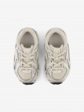 New Balance I740 V1 Beige and Grey Sneakers New Balance I740 V1 Beige and Grey Sneakers