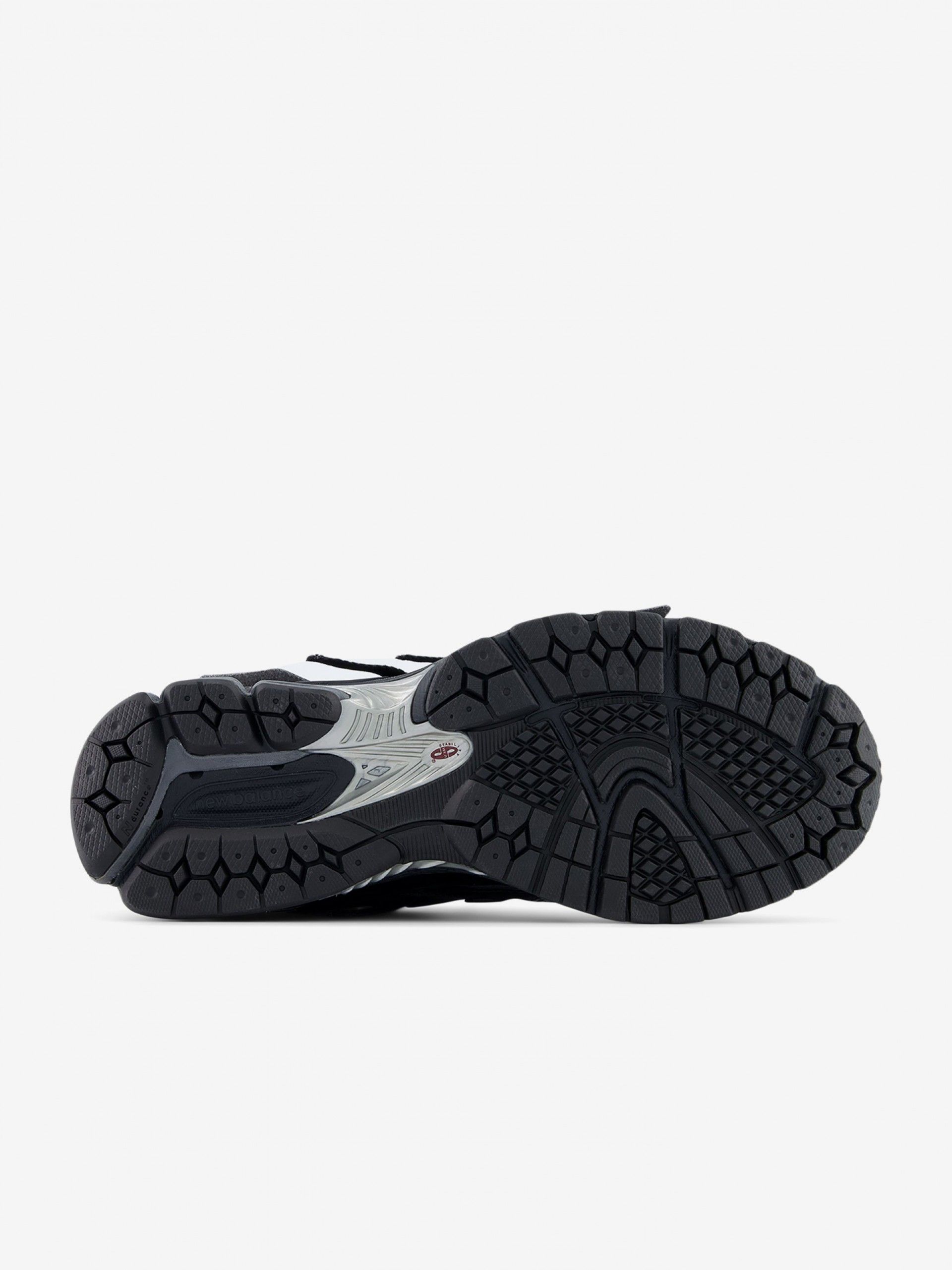 Sapatilhas New Balance 1906A V1 Pretas e Cinzentas