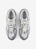 New Balance U1906R V1 White and Grey Sneakers New Balance U1906R V1 White and Grey Sneakers
