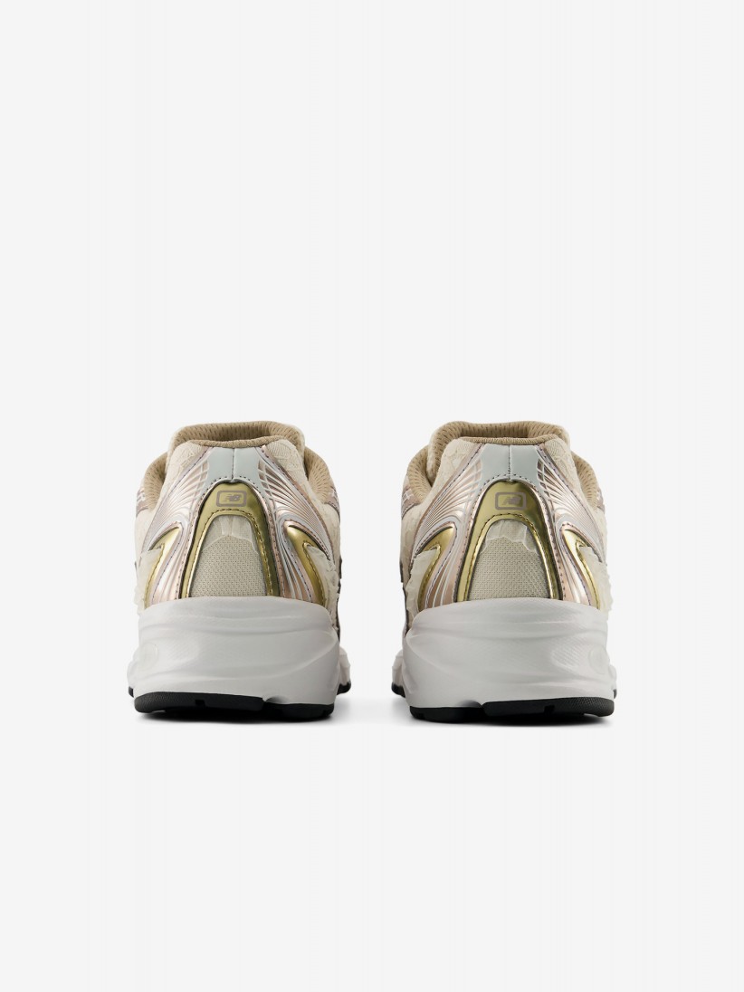New Balance U740 V2 Beige and Golden Sneakers New Balance U740 V2 Beige and Golden Sneakers
