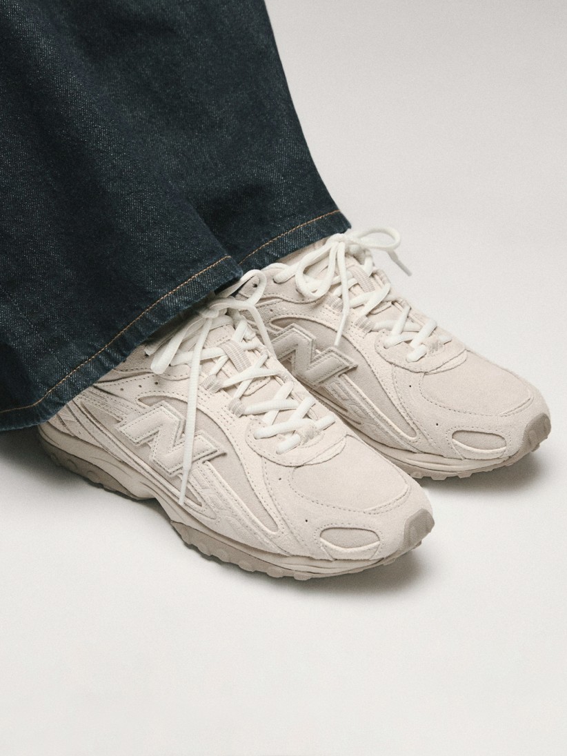Zapatillas New Balance U204L V1 Beige Zapatillas New Balance U204L V1 Beige