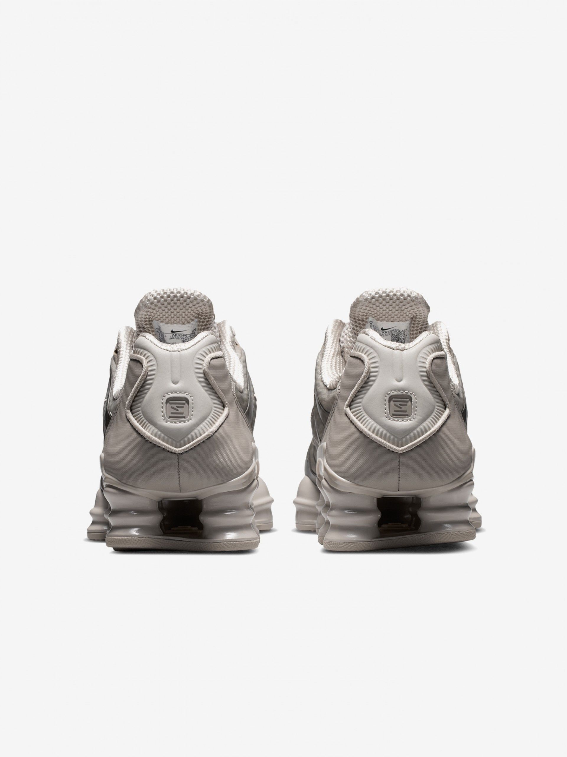 Zapatillas Nike Shox TL Beige Para Mujer