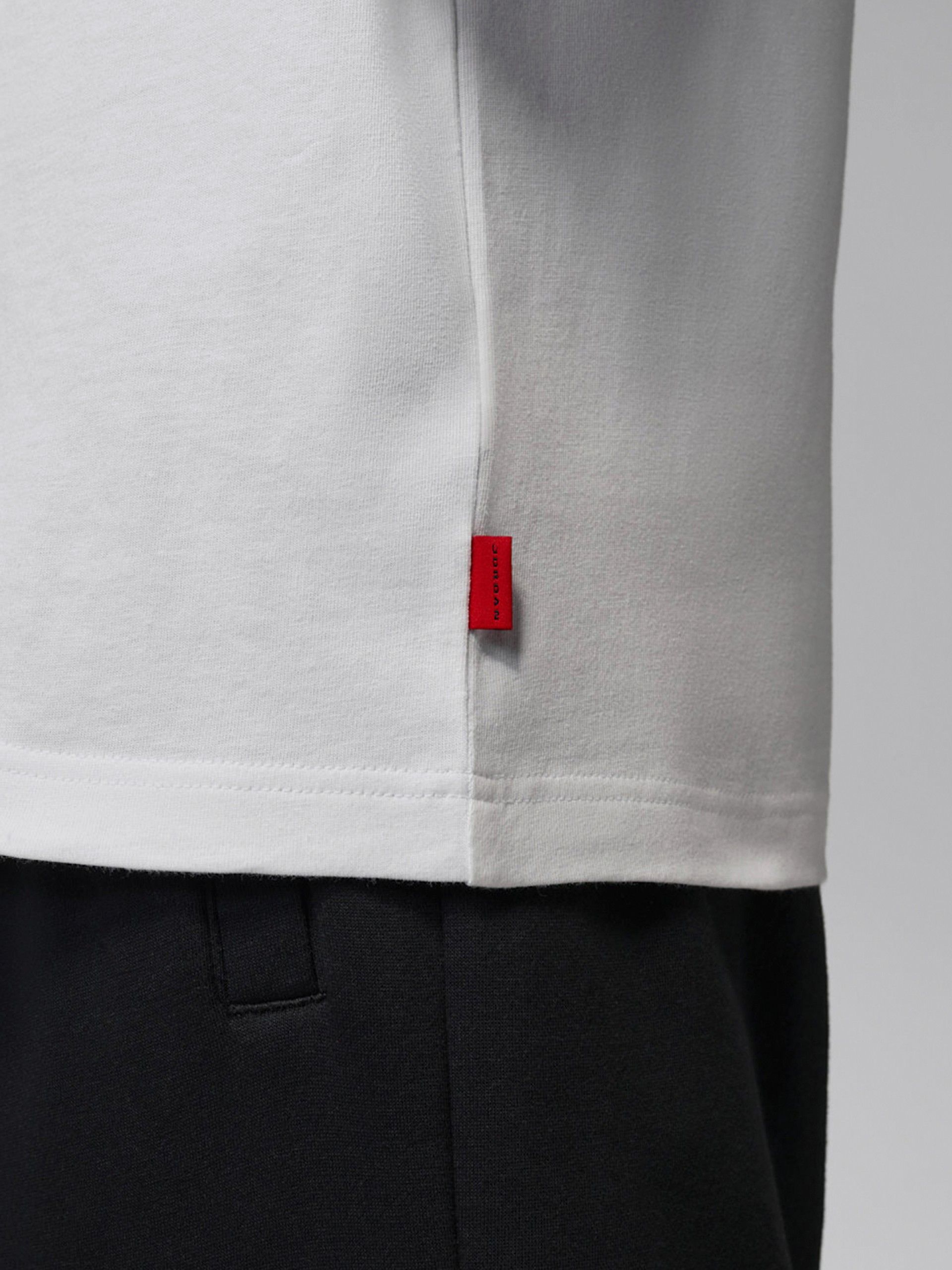 Nike Jordan Brooklyn White and Red T-shirt For Men