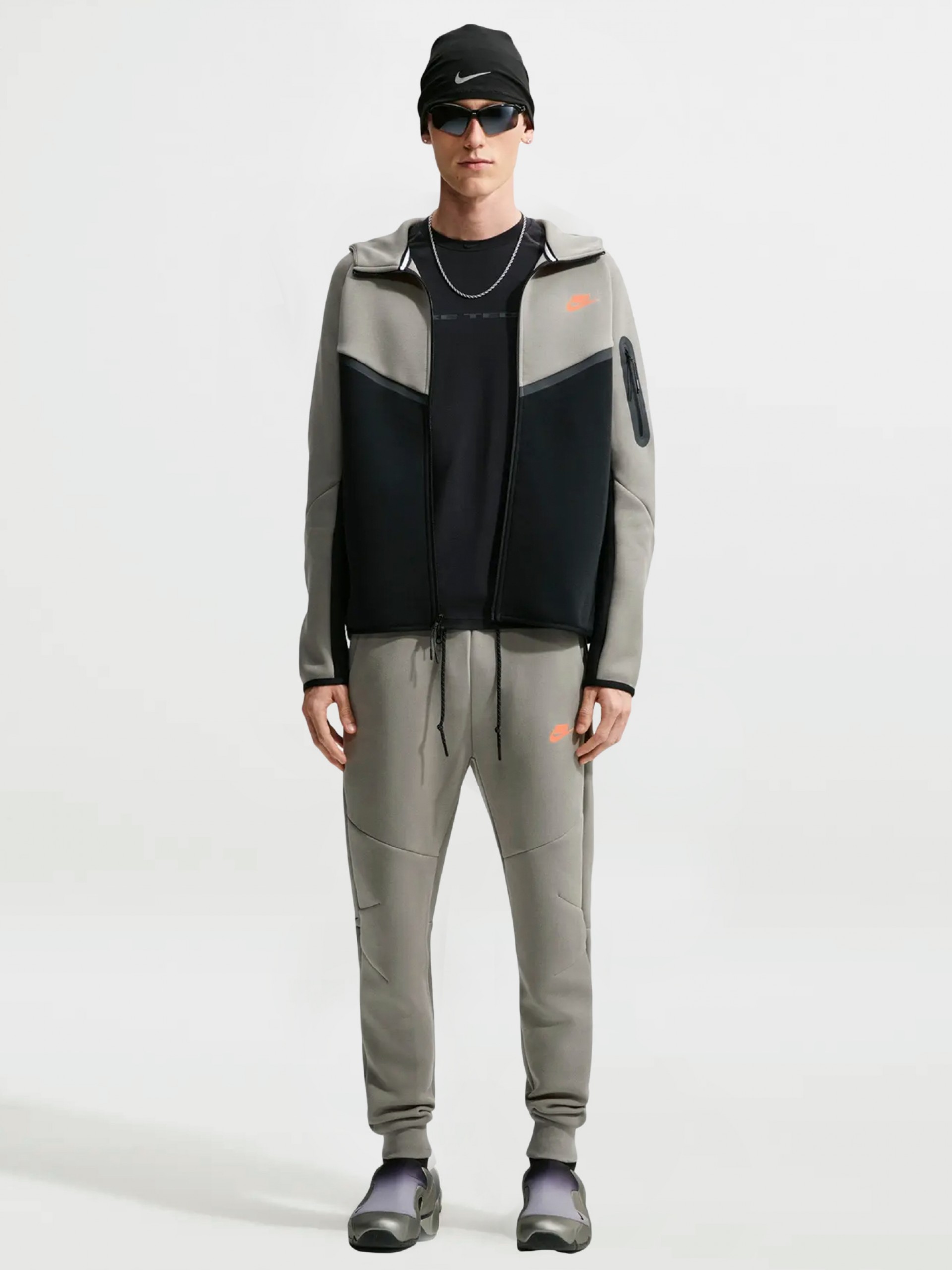 Casaco com Capuz Nike Tech Fleece Windrunner Verde e Preto Para Homem