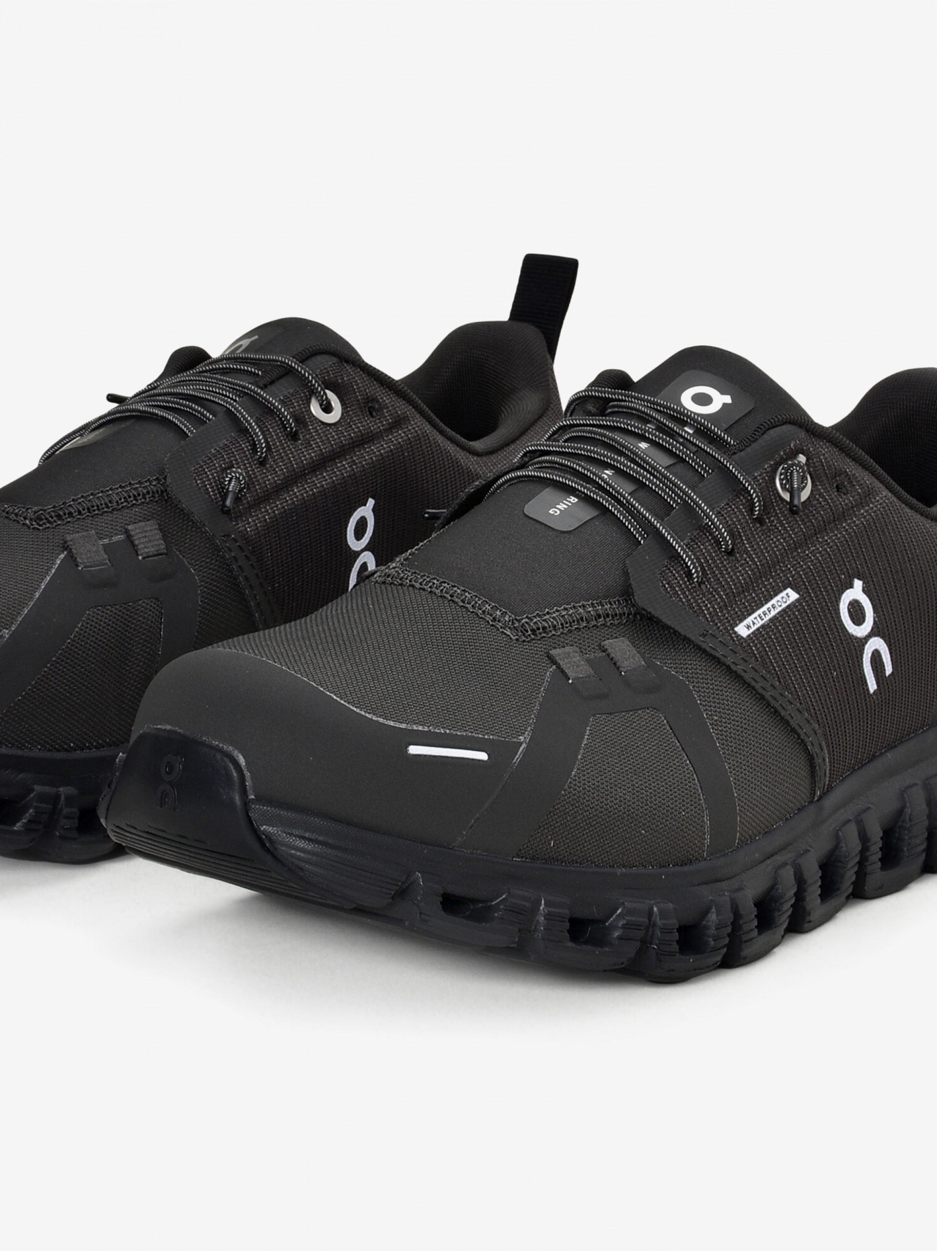 On Running Cloud 6 Waterproof Black and Grey Sneakers
