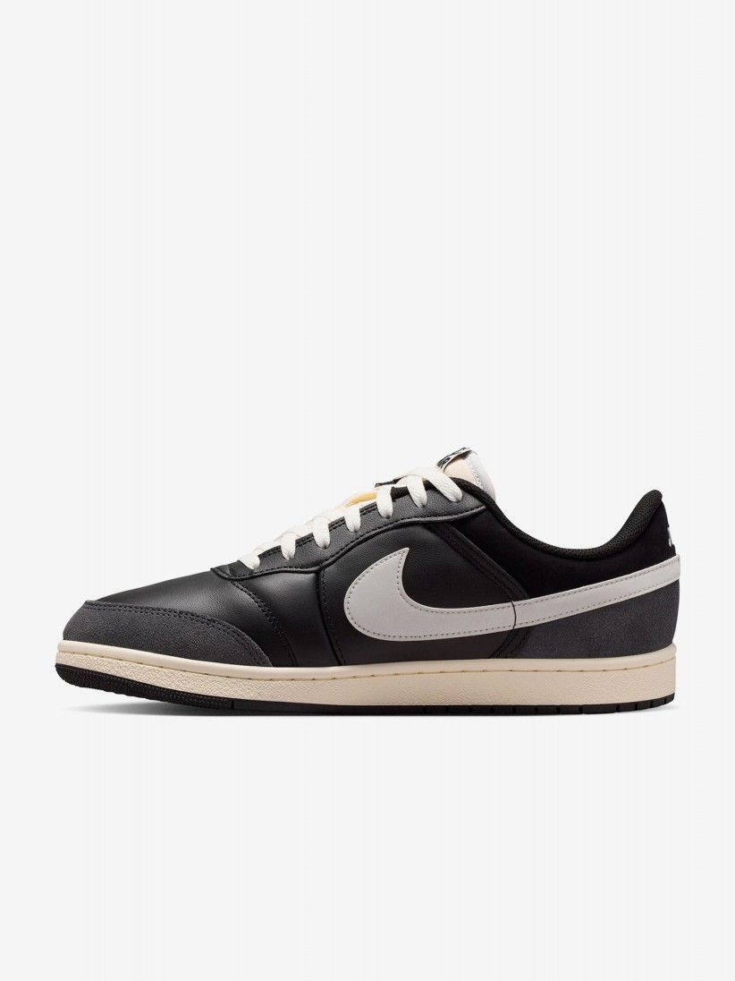 Nike Air Jordan Skyline Low Black Sneakers For Men Nike Air Jordan Skyline Low Black Sneakers For Men