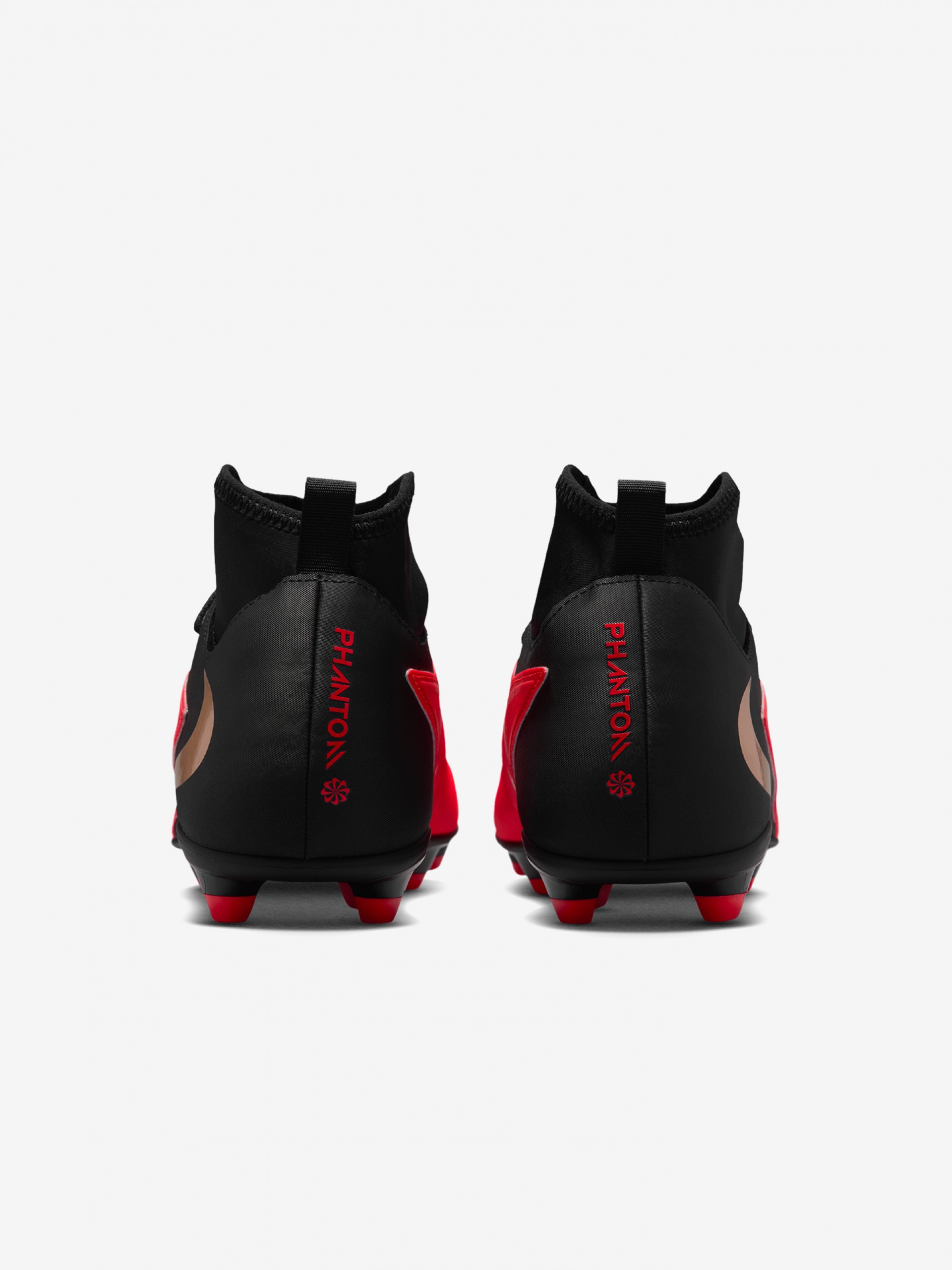 Chuteiras Nike Phantom 6 High Club FG/MG