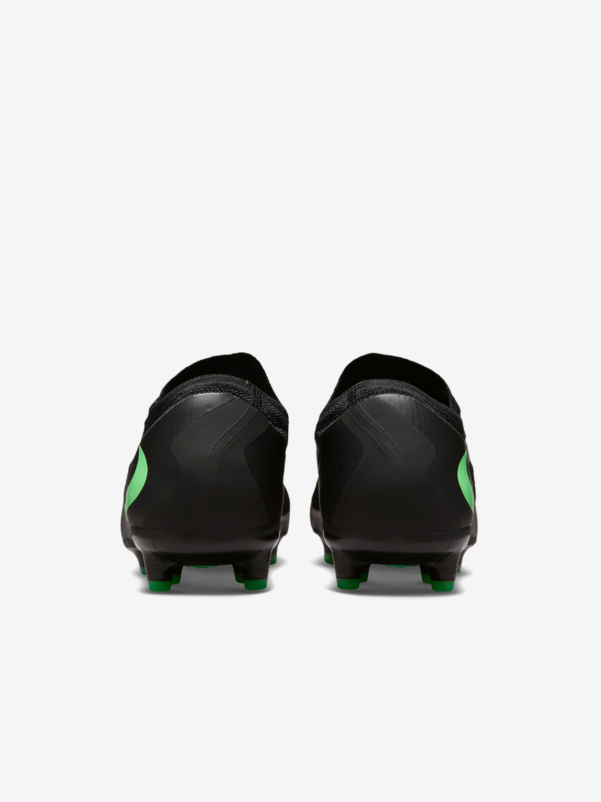 Chuteiras Nike Phantom 6 Low Pro AG