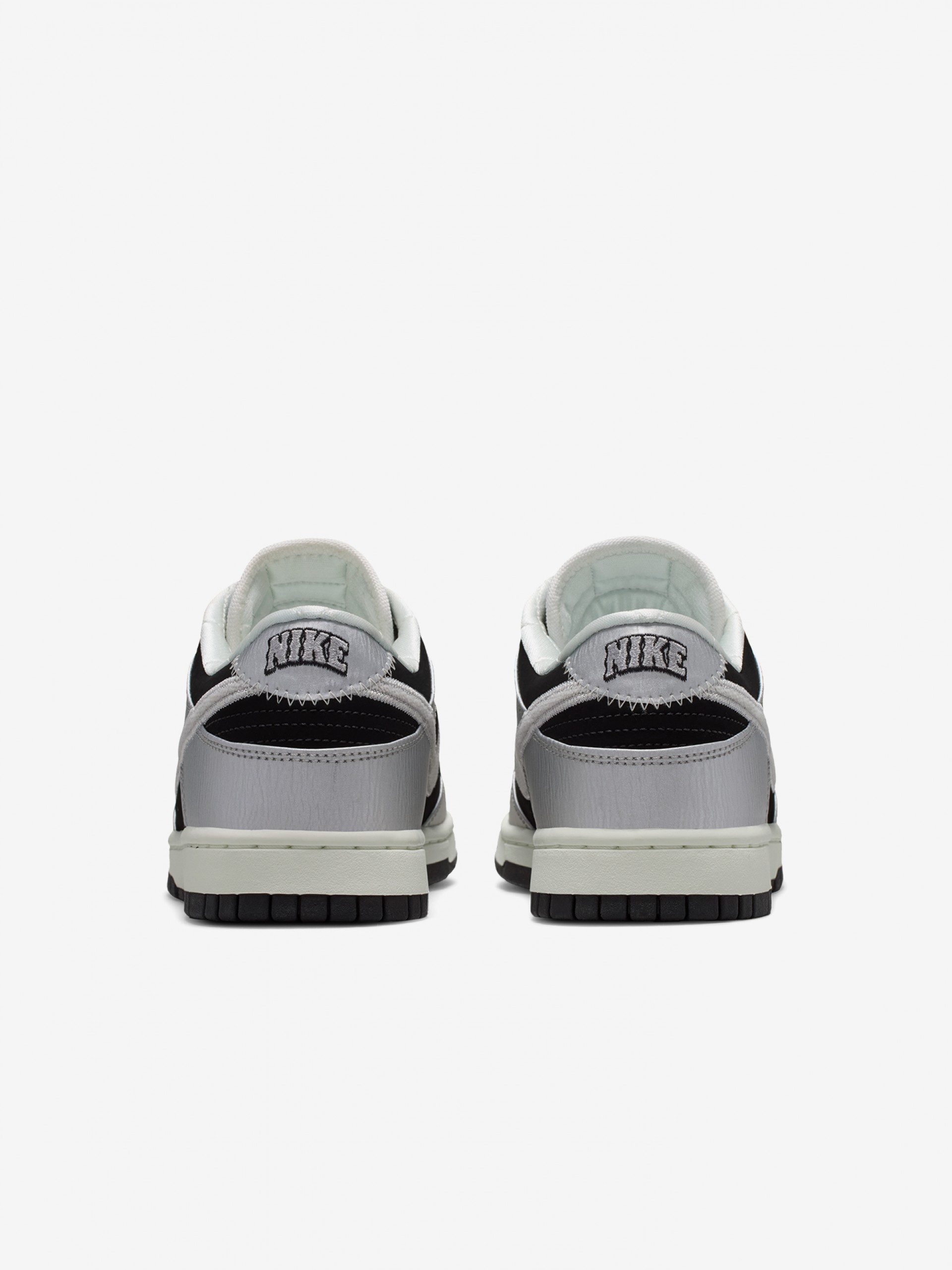 Zapatillas Nike Dunk Low Retro Negras y Plateadas Para Hombre