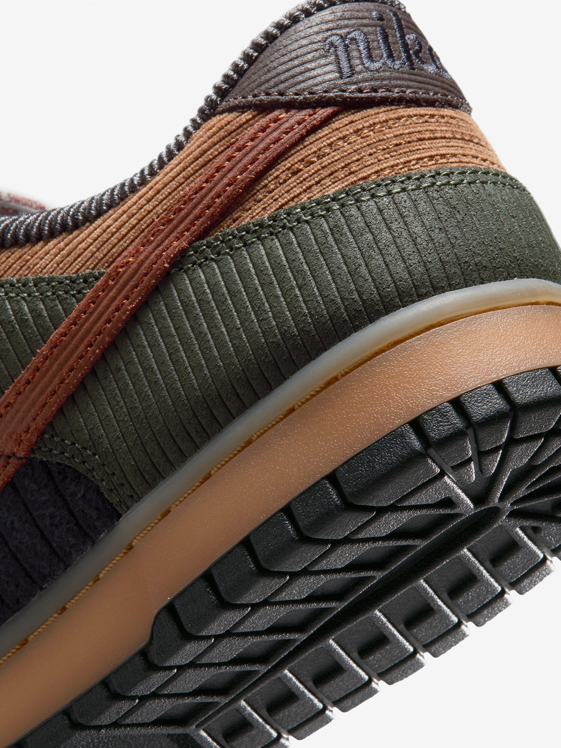 Sapatilhas Nike Dunk Low Retro Premium Camel, Verdes e Pretas Para Homem