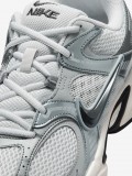 Sapatilhas Nike V5 RNR Brancas, Cinzentas e Prateadas Para Homem Sapatilhas Nike V5 RNR Brancas, Cinzentas e Prateadas Para Homem