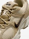 Sapatilhas Nike V5 RNR Bege e Caqui Com Camur�a Para Homem