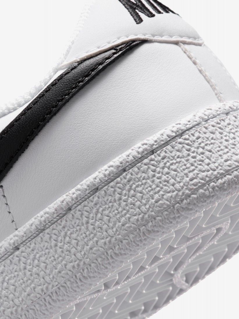 Nike Tennis Classic White and Black Junior Sneakers