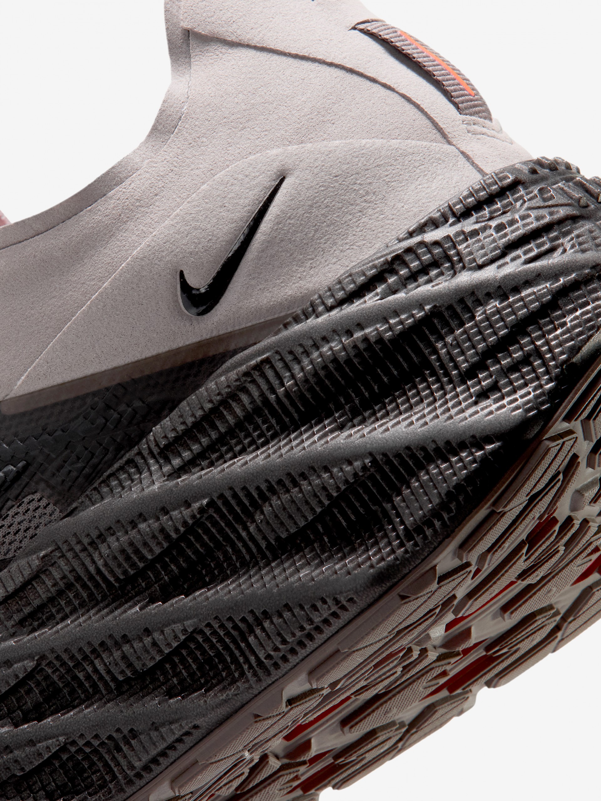 Sapatilhas Nike Ava Edge Cinzentas e Pretas Para Homem