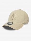 New Era New York Yankees 9FORTY Beige Cap