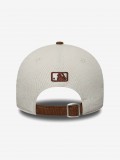 Bon� New Era New York Yankees 9FORTY Bombazina Castanho e Branco