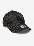 Boné New Era New York Yankees 9FORTY Print Leopardo Para Mulher Boné New Era New York Yankees 9FORTY Print Leopardo Para Mulher