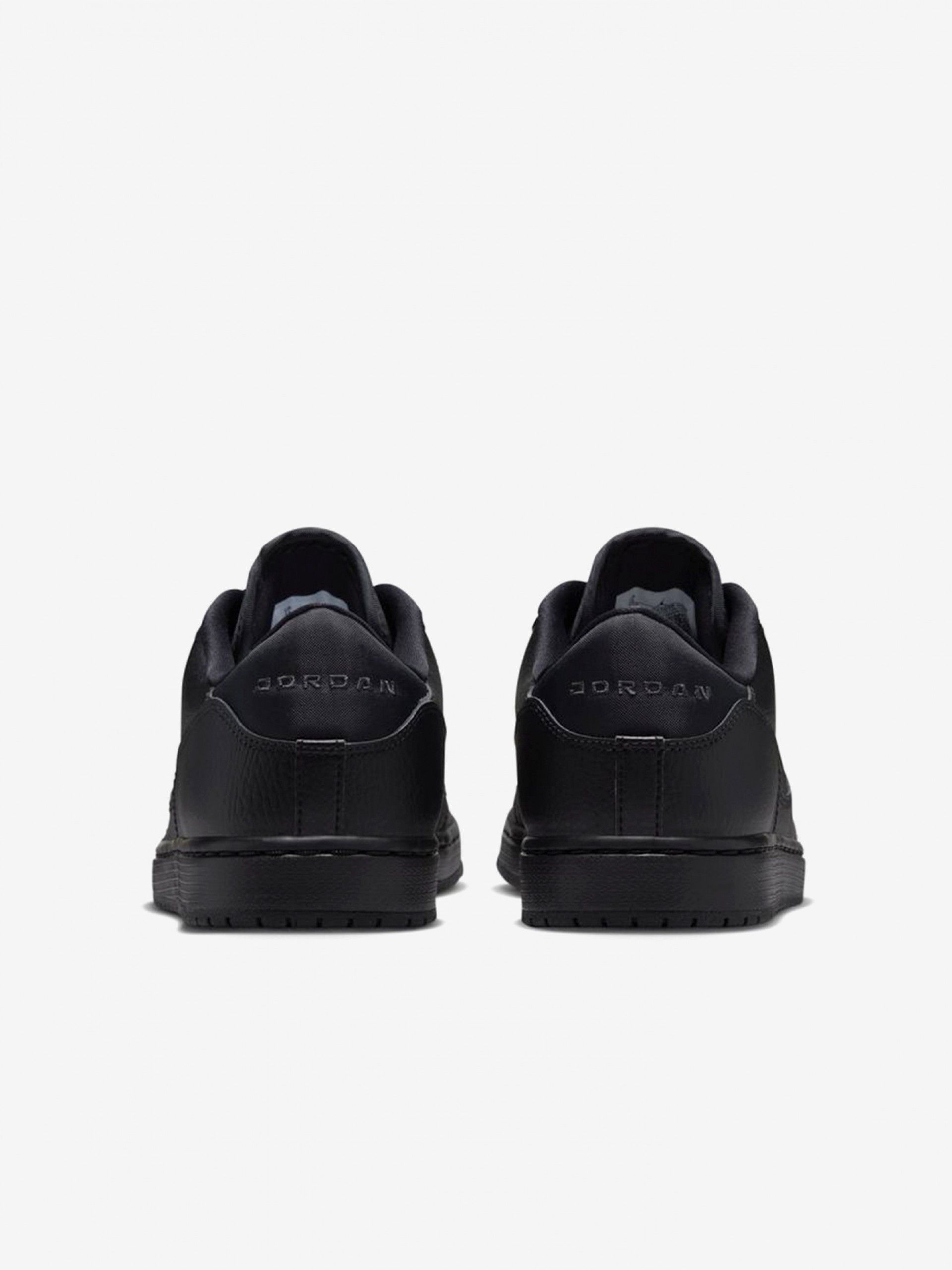 Zapatillas Nike Jordan Court Connect Low Negras Para Hombre