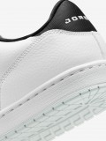 Zapatillas Nike Jordan Court Connect Low Blancas y Negras Para Hombre