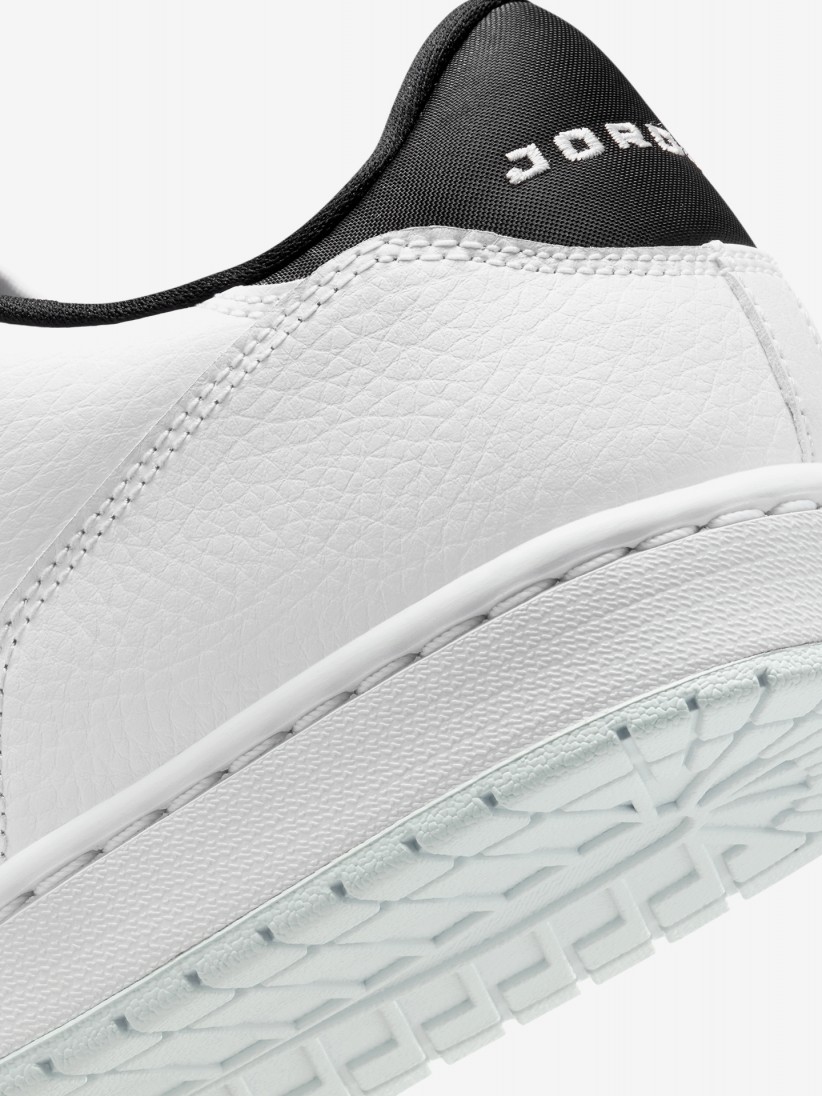 Zapatillas Nike Jordan Court Connect Low Blancas y Negras Para Hombre