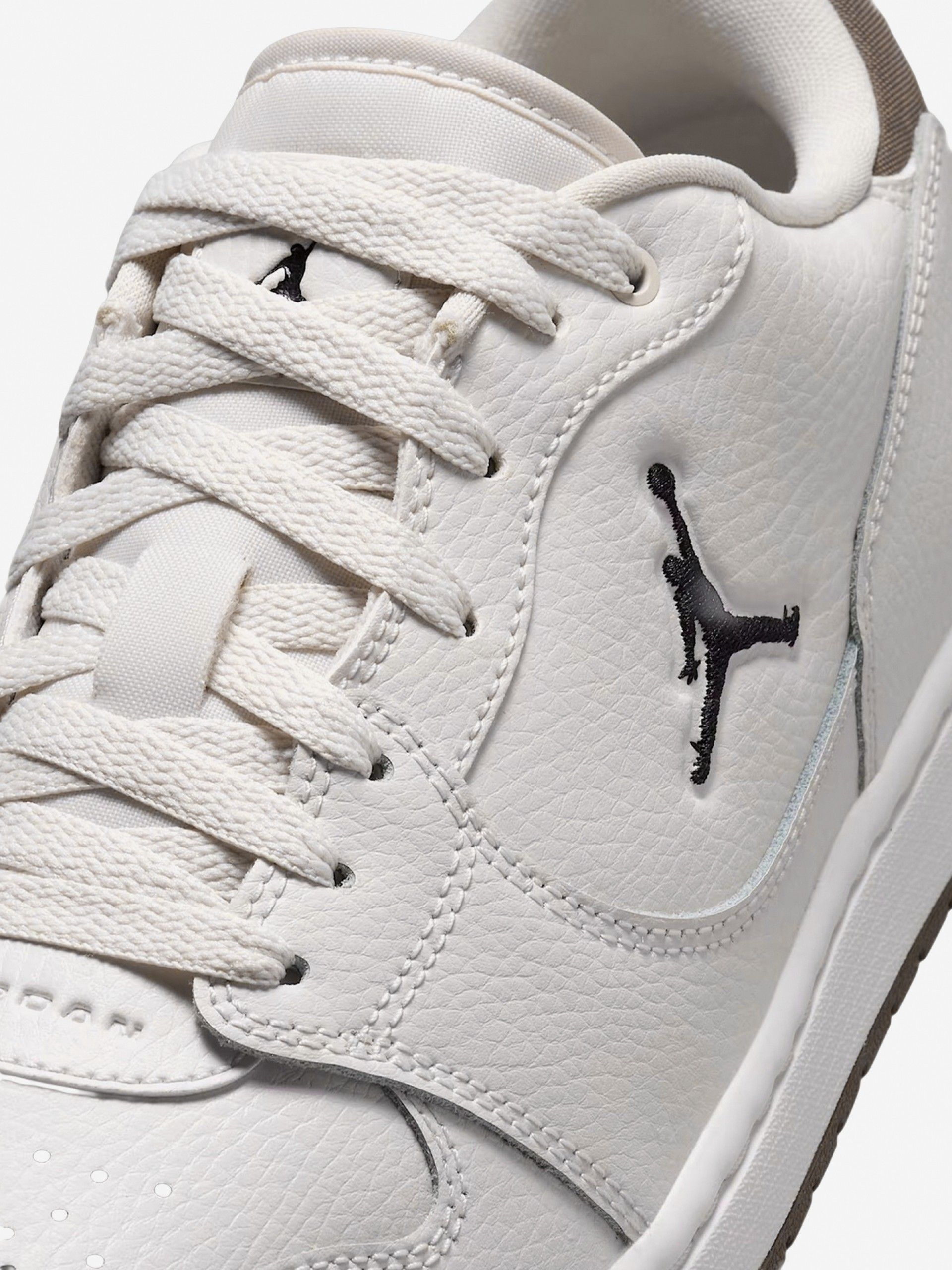 Zapatillas Nike Jordan Court Connect Low Grises y Marrones Para Hombre