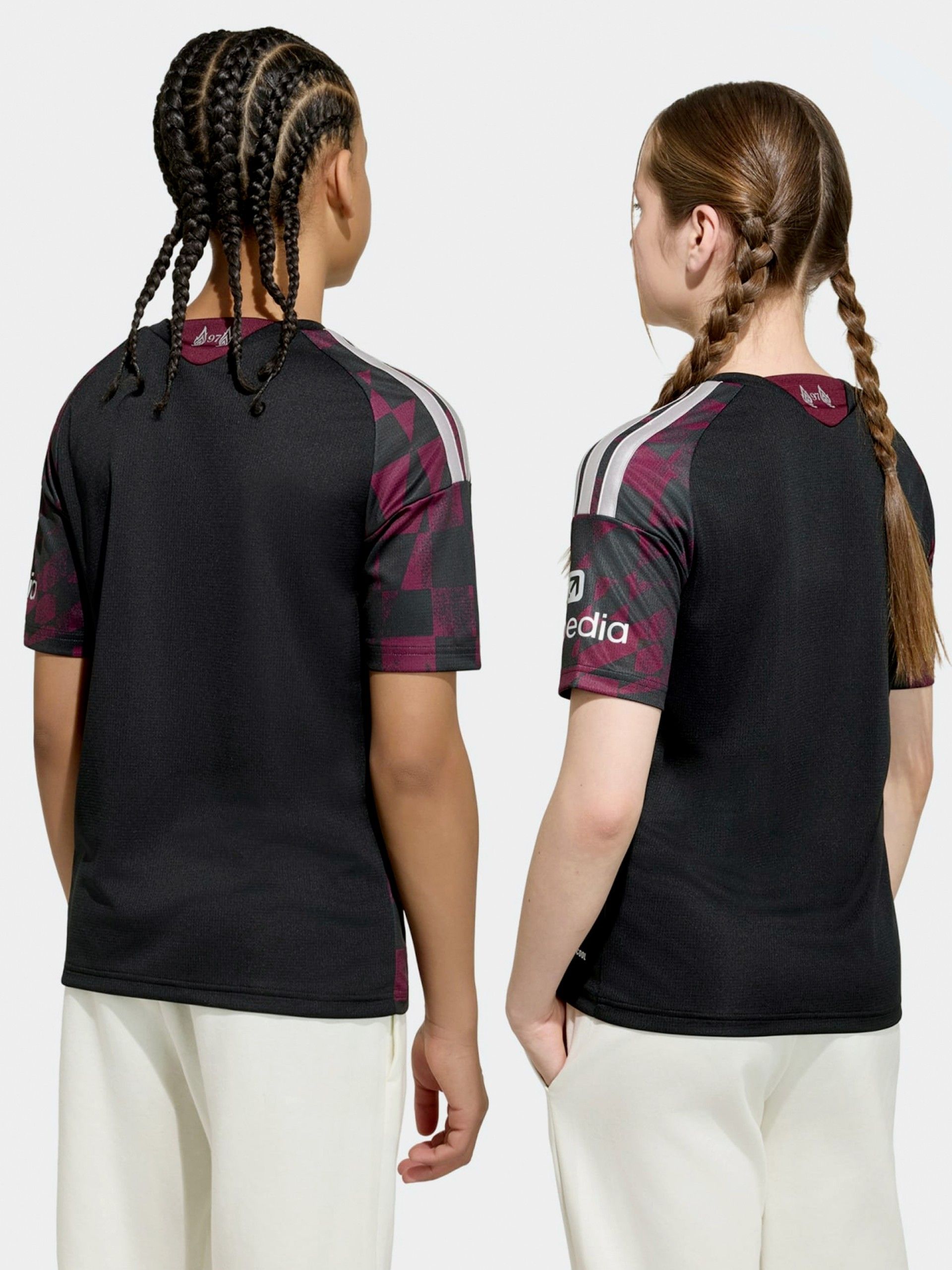 Adidas Liverpool F. C. Third Junior 26/27 Jersey