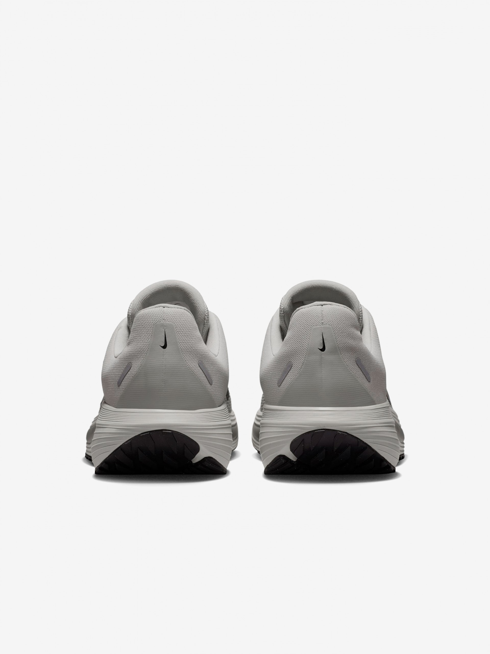 Nike Quest 7 Grey and Black Running Trainers For Men