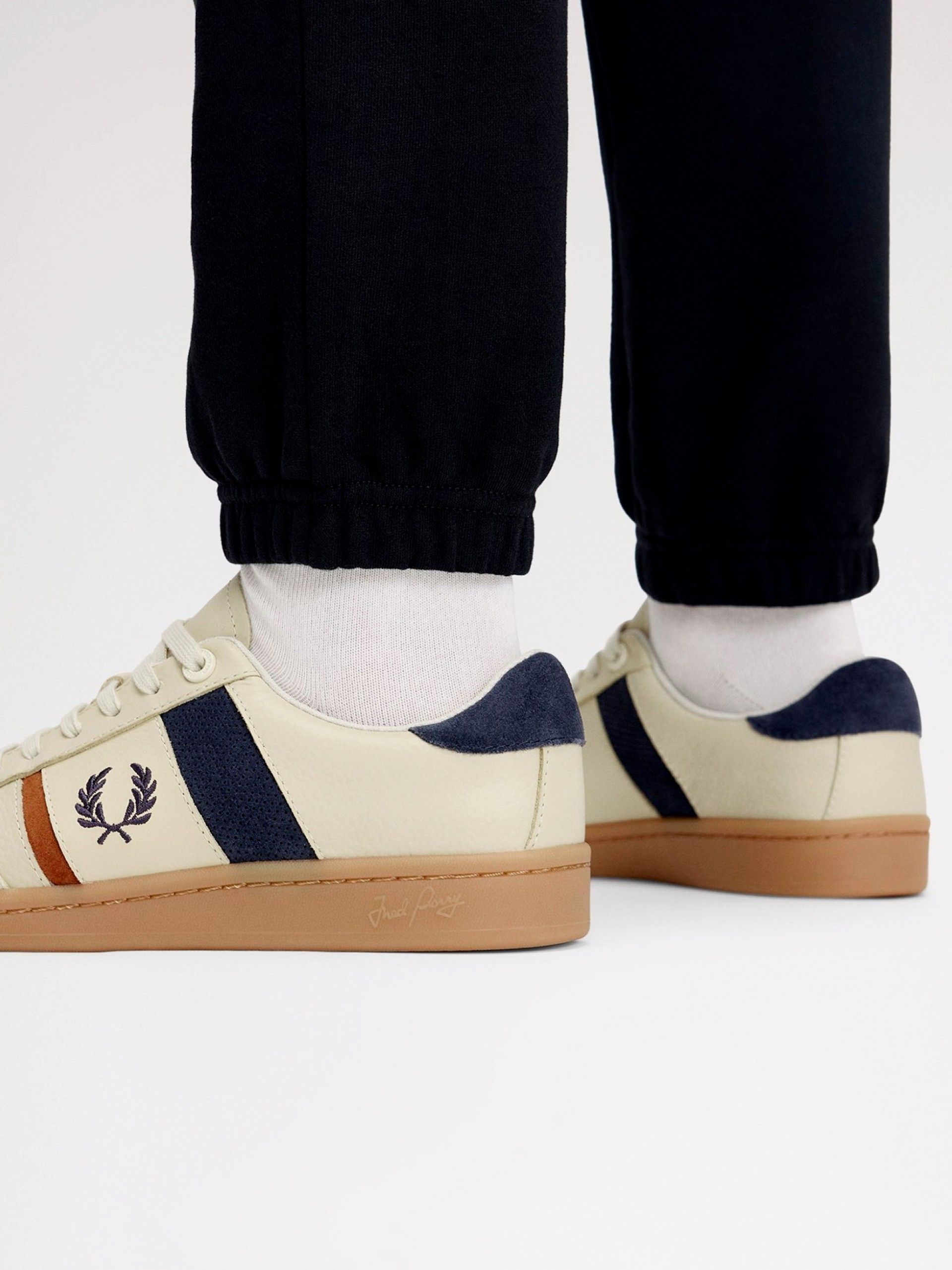 Zapatillas Fred Perry B725 Beige y Azules