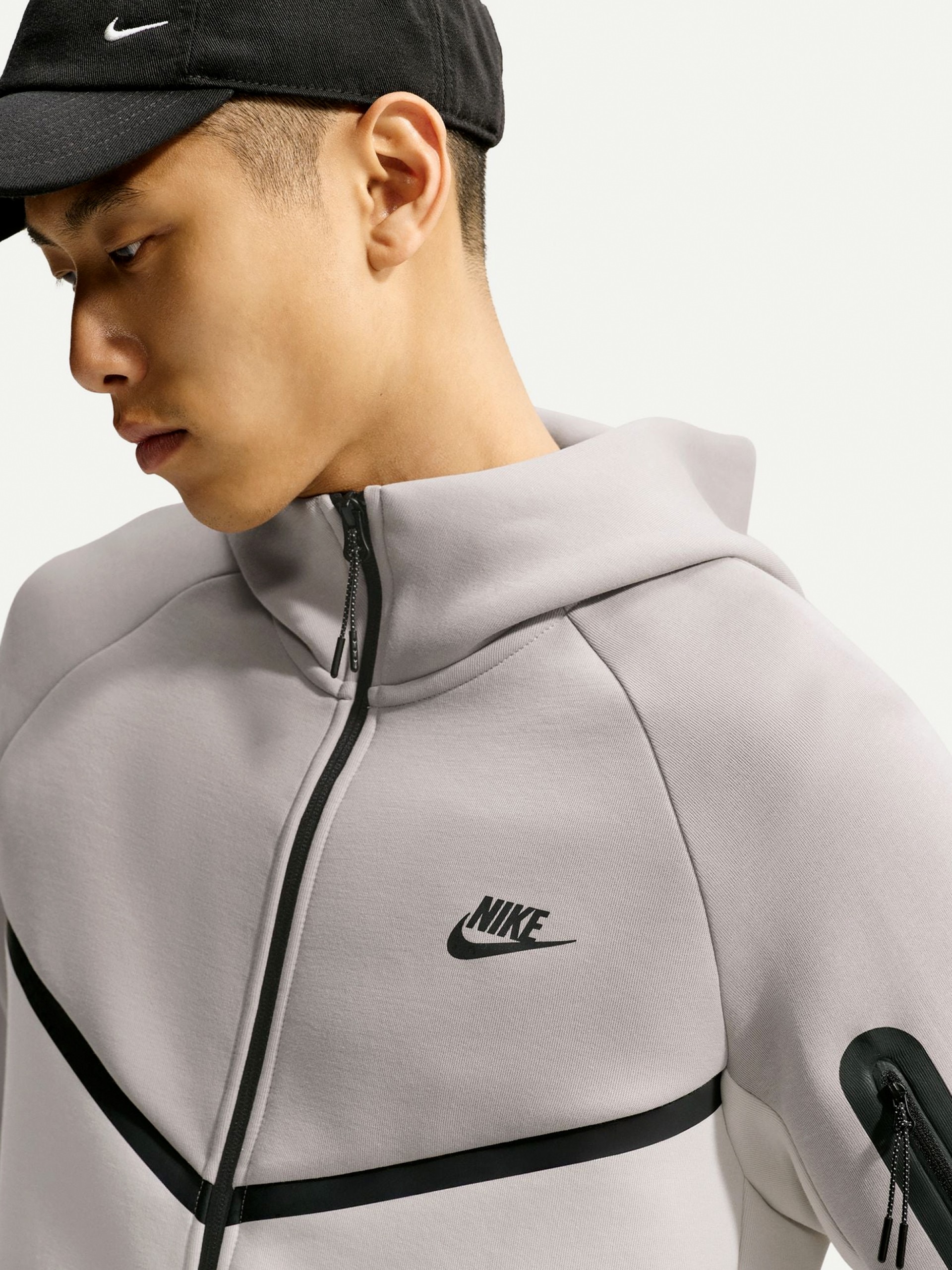 Casaco com Capuz Nike Tech Fleece Windrunner Cinzento e Preto Para Homem