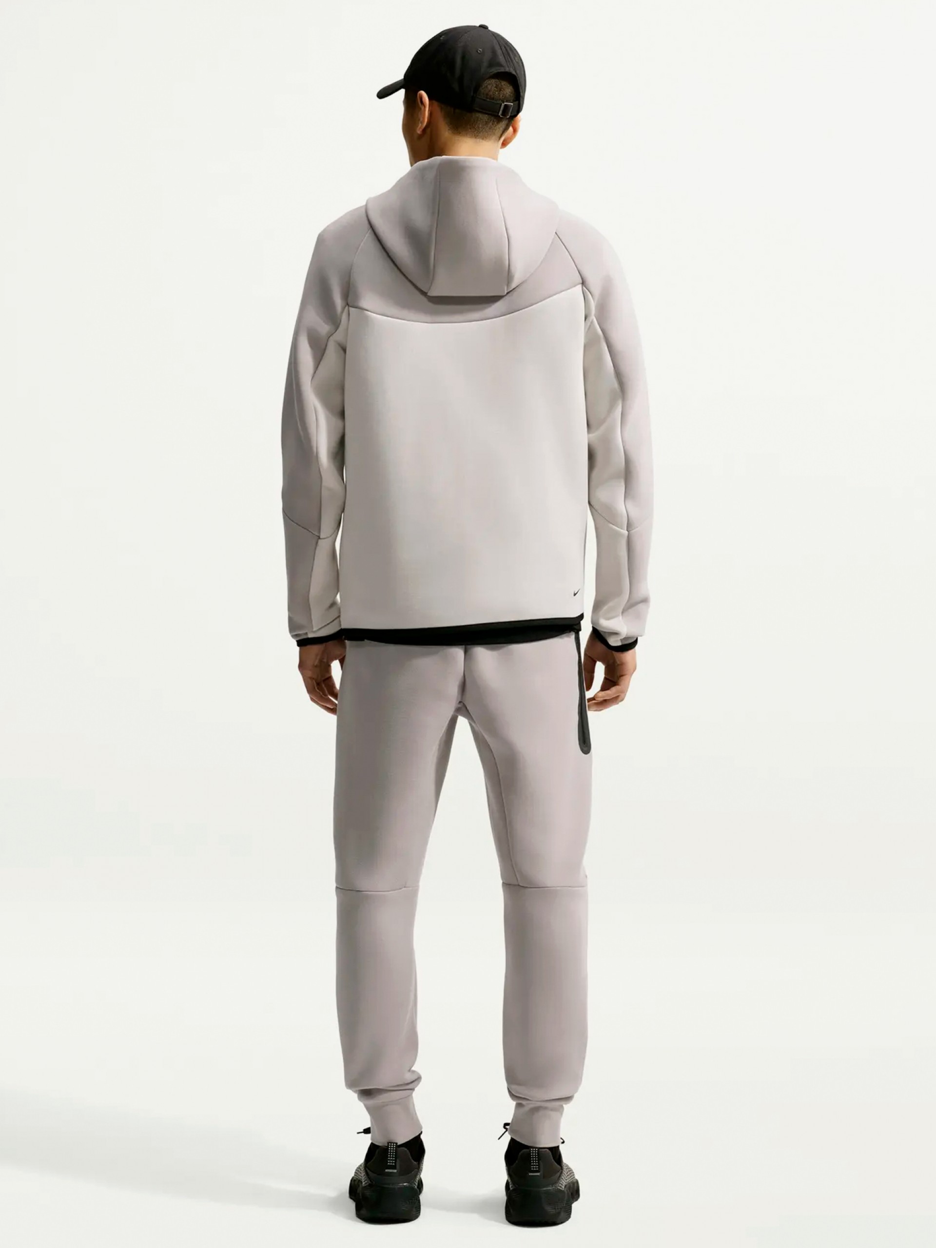 Casaco com Capuz Nike Tech Fleece Windrunner Cinzento e Preto Para Homem